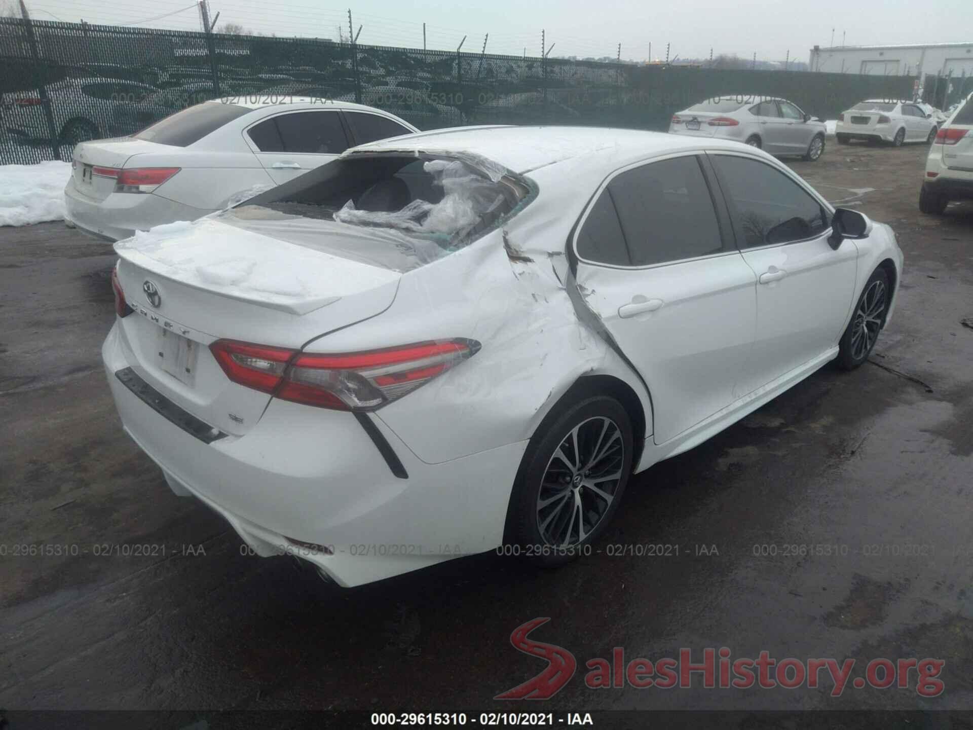 4T1B11HKXJU618417 2018 TOYOTA CAMRY