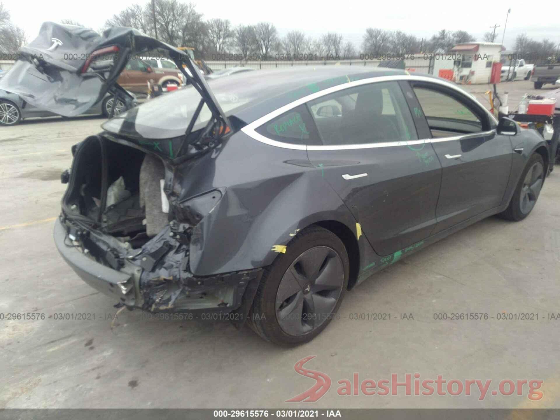 5YJ3E1EA2JF033980 2018 TESLA MODEL 3