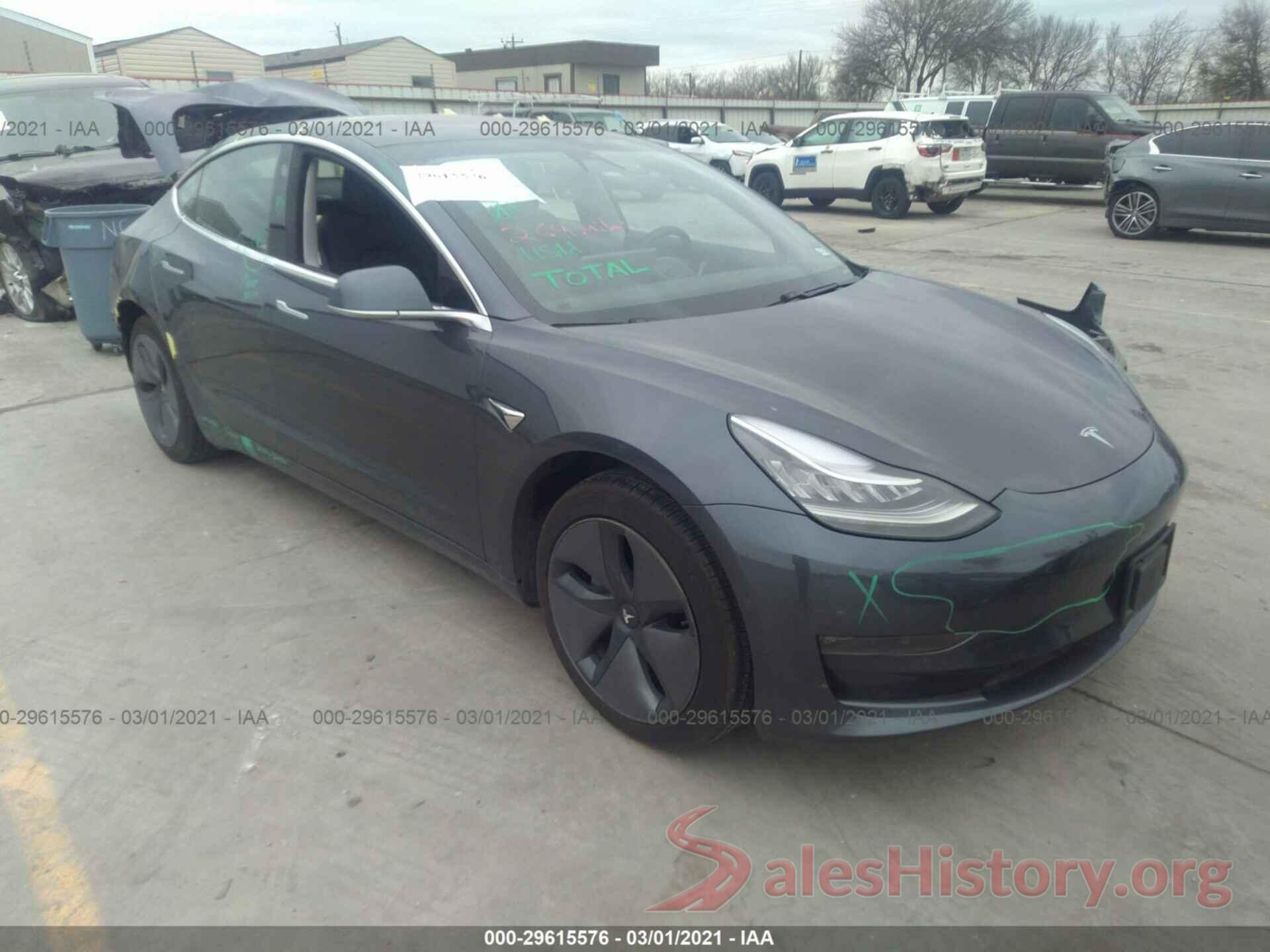 5YJ3E1EA2JF033980 2018 TESLA MODEL 3