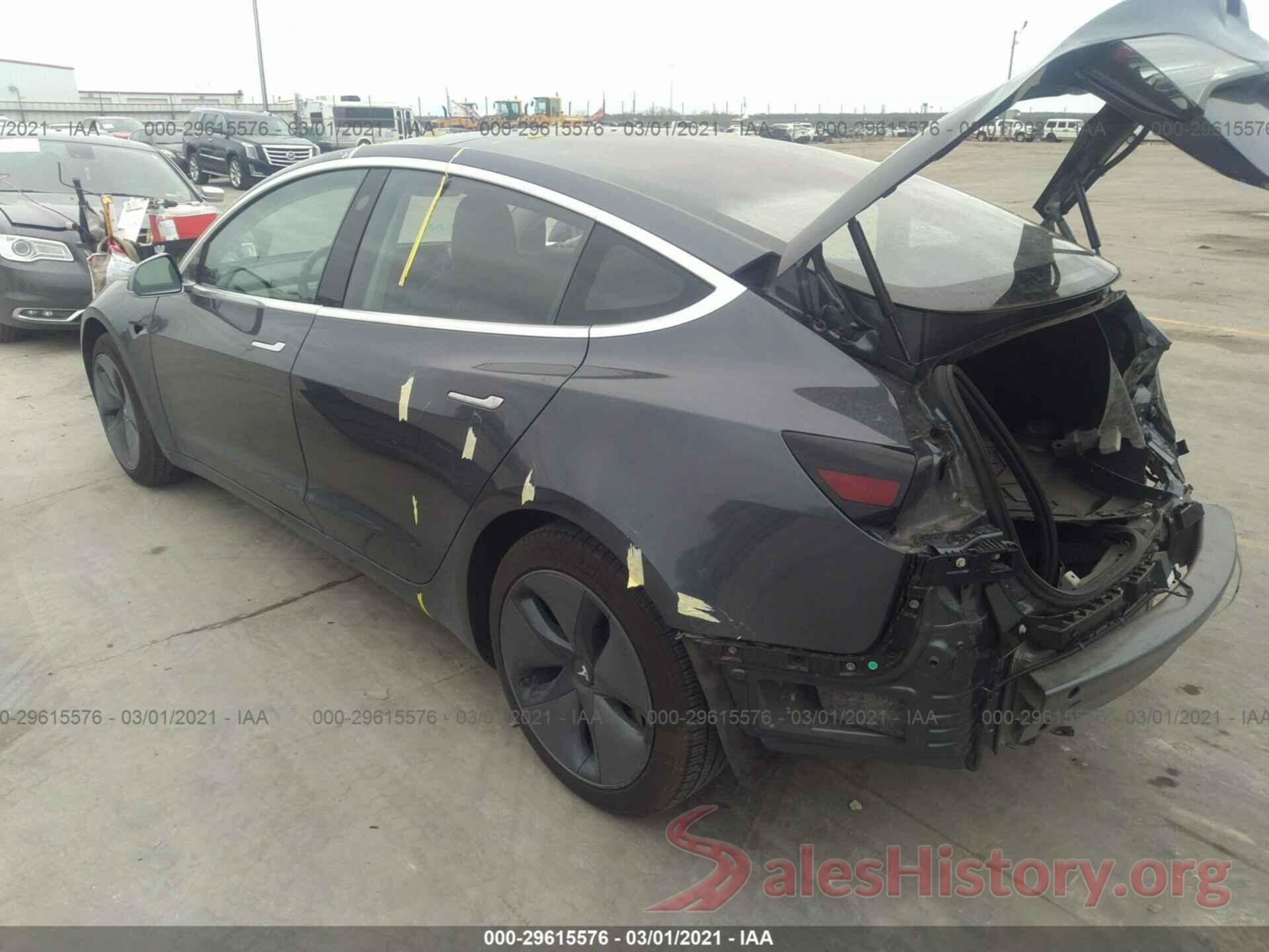 5YJ3E1EA2JF033980 2018 TESLA MODEL 3