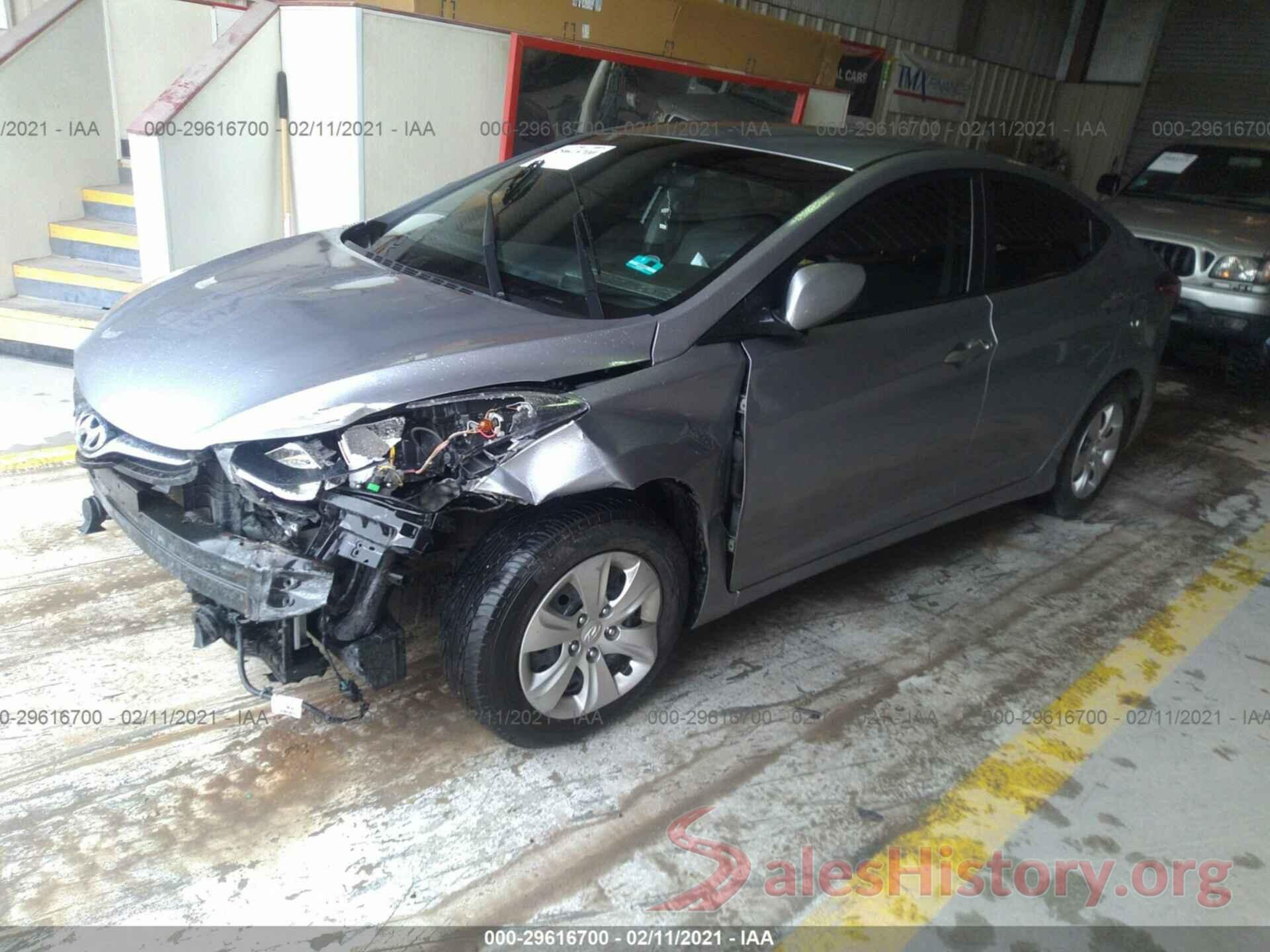 5NPDH4AE6GH702803 2016 HYUNDAI ELANTRA