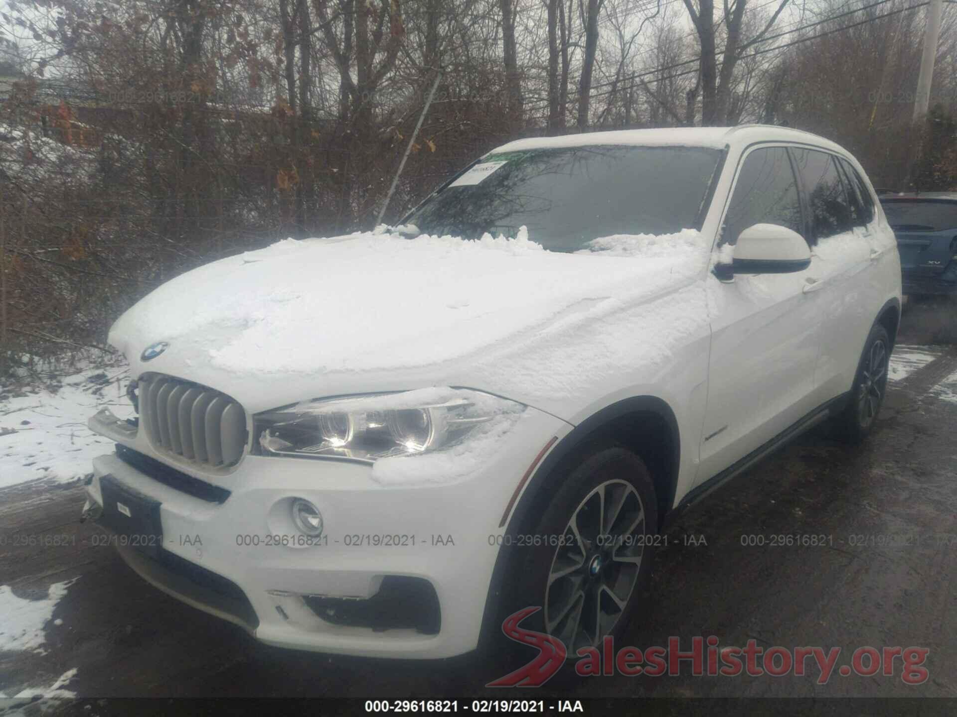 5UXKR0C54J0Y01732 2018 BMW X5