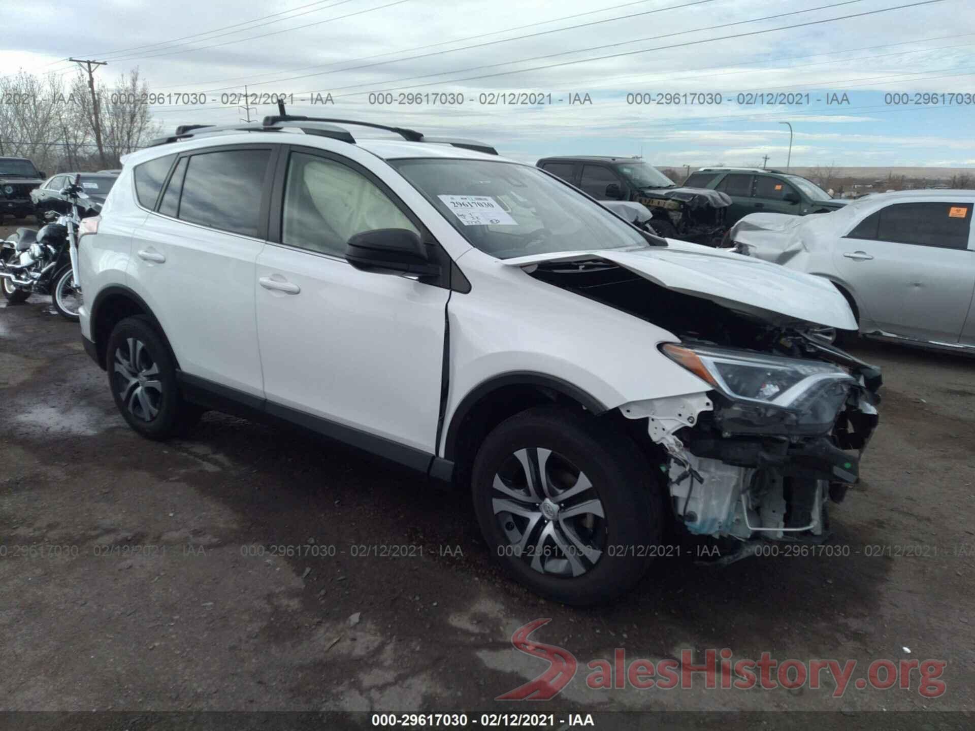 JTMZFREV5HJ110921 2017 TOYOTA RAV4