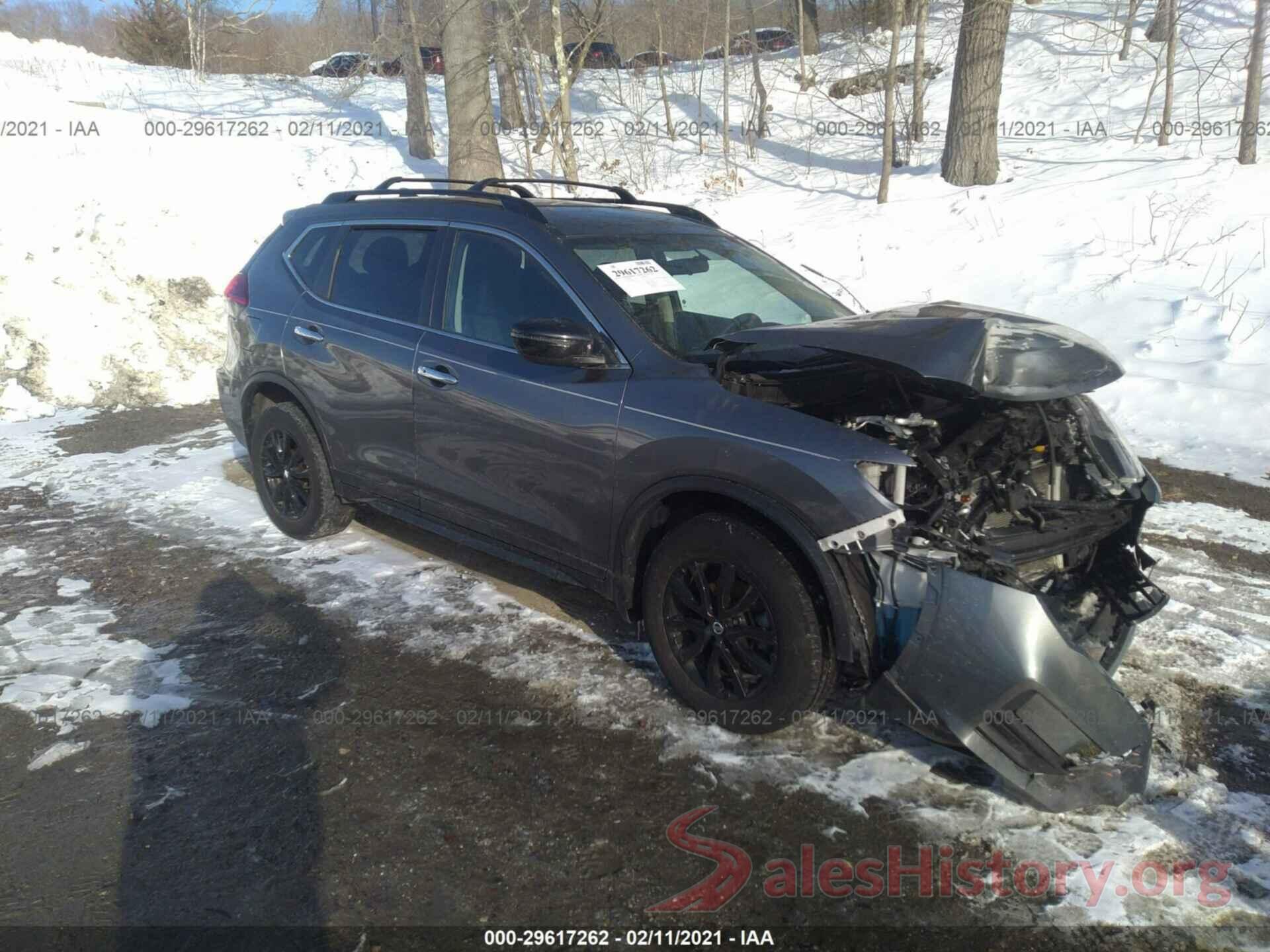 5N1AT2MV8HC886121 2017 NISSAN ROGUE