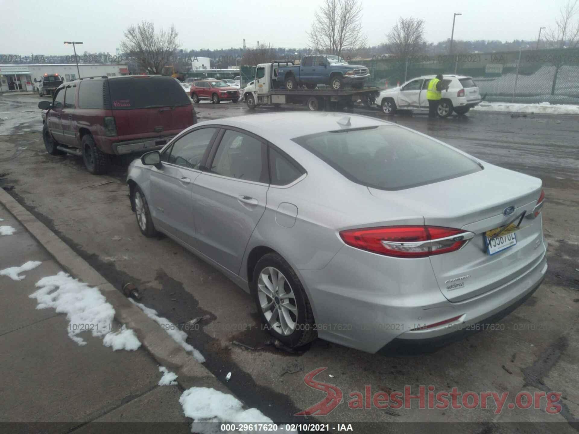 3FA6P0LUXKR238239 2019 FORD FUSION HYBRID