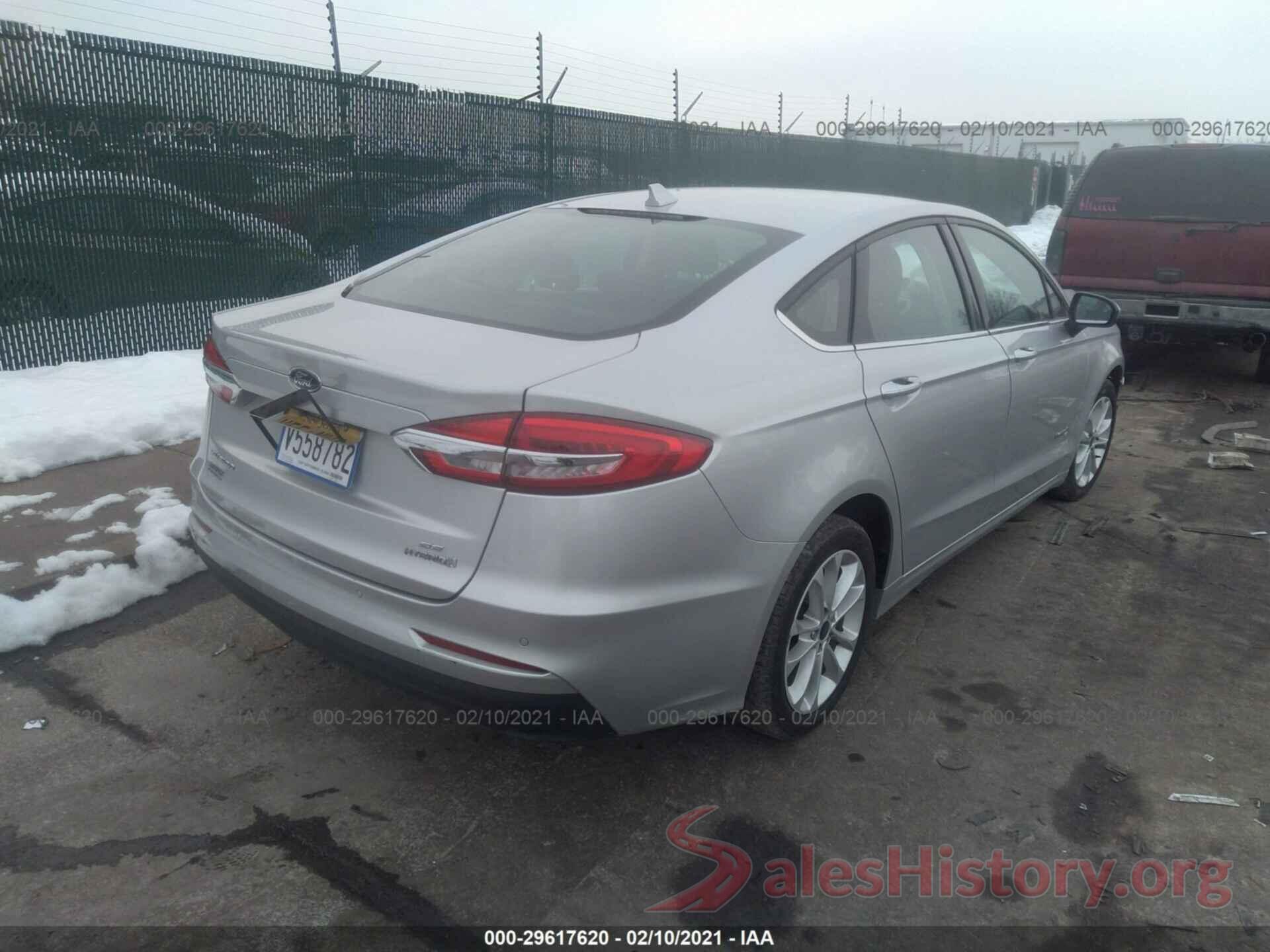 3FA6P0LUXKR238239 2019 FORD FUSION HYBRID