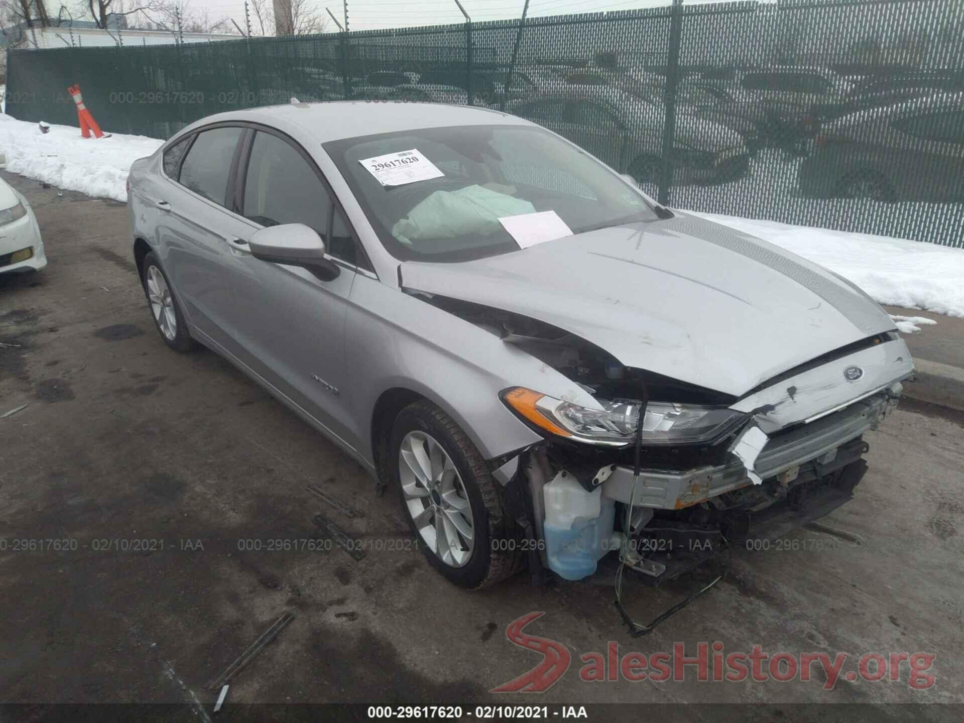 3FA6P0LUXKR238239 2019 FORD FUSION HYBRID