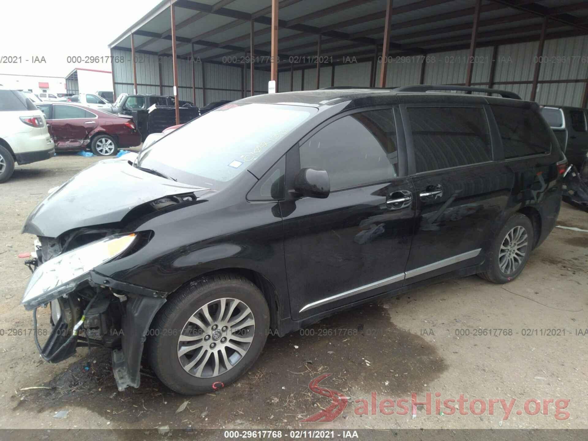 5TDYZ3DCXKS985552 2019 TOYOTA SIENNA