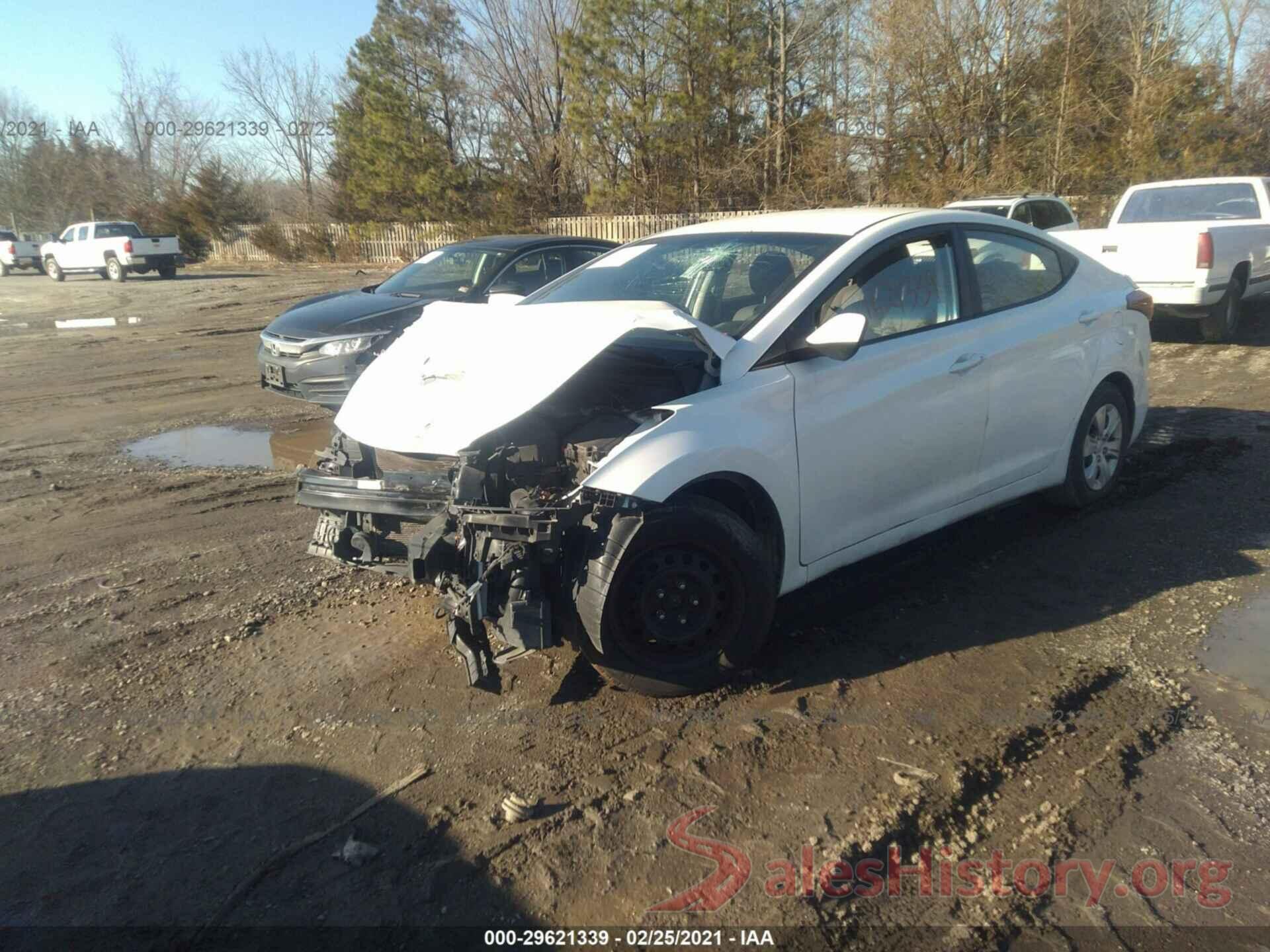 5NPDH4AE4GH688223 2016 HYUNDAI ELANTRA