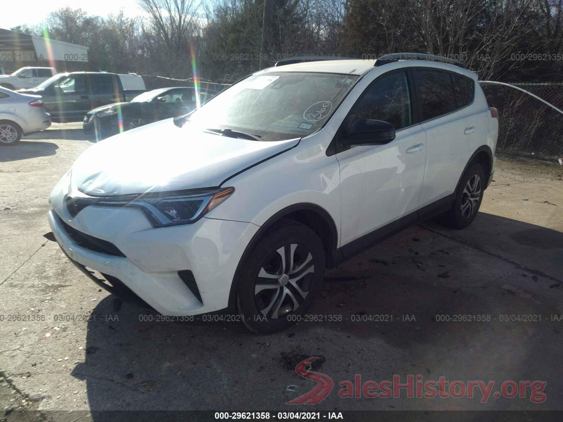 2T3ZFREV3HW369635 2017 TOYOTA RAV4