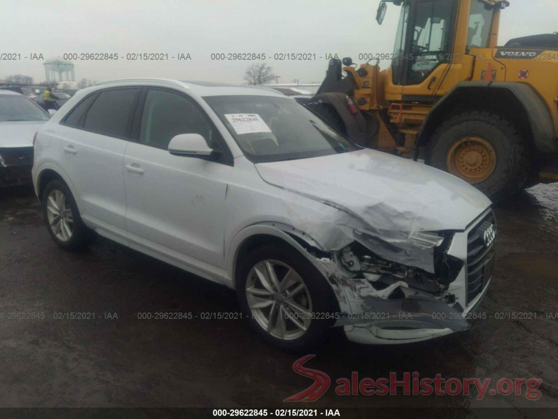 WA1ECCFS1HR002073 2017 AUDI Q3