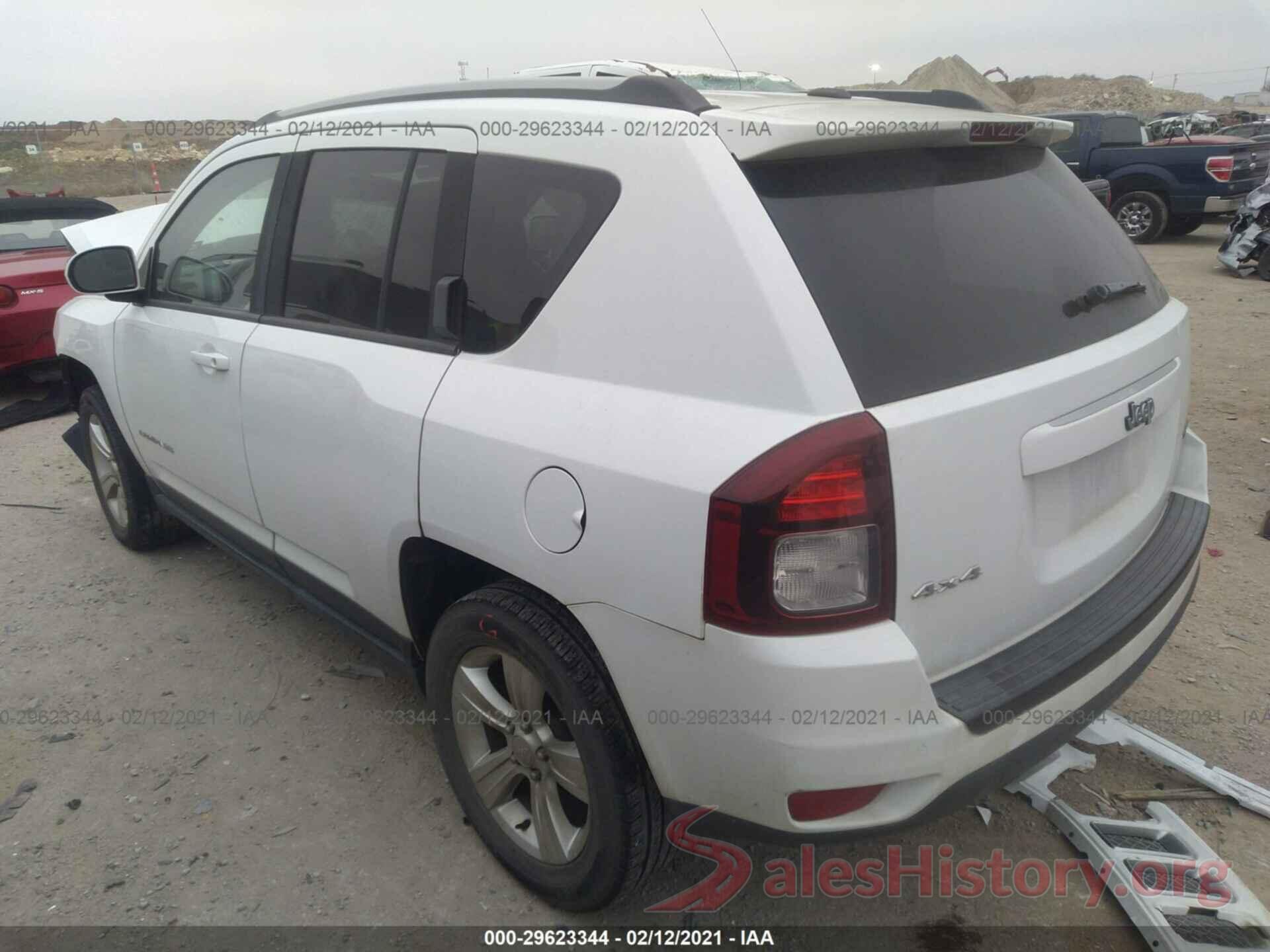 1C4NJDEB8GD635958 2016 JEEP COMPASS