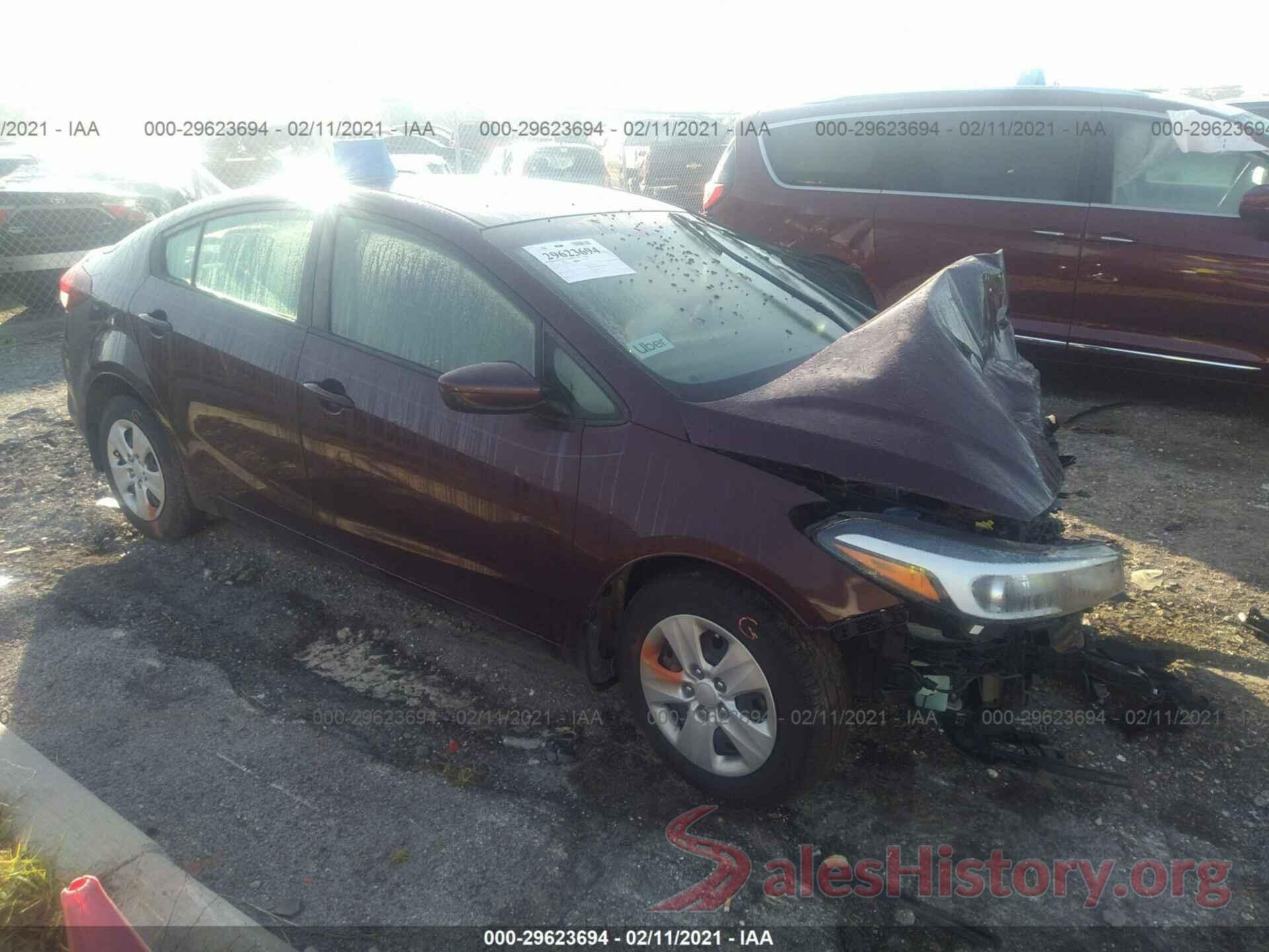 3KPFK4A73HE159105 2017 KIA FORTE