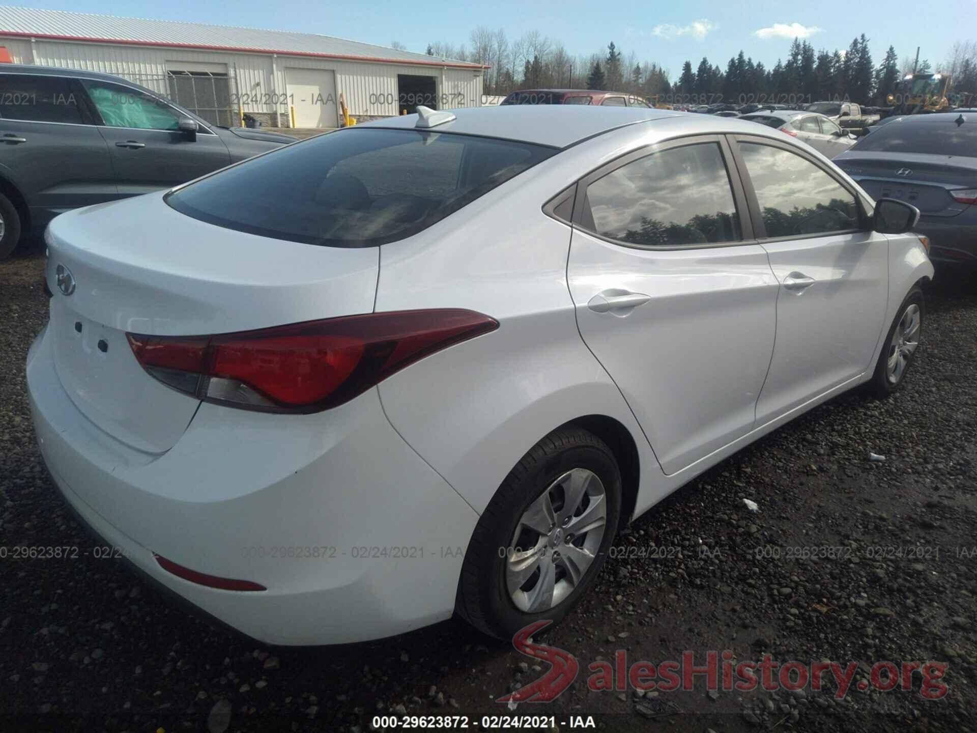 5NPDH4AEXGH698285 2016 HYUNDAI ELANTRA