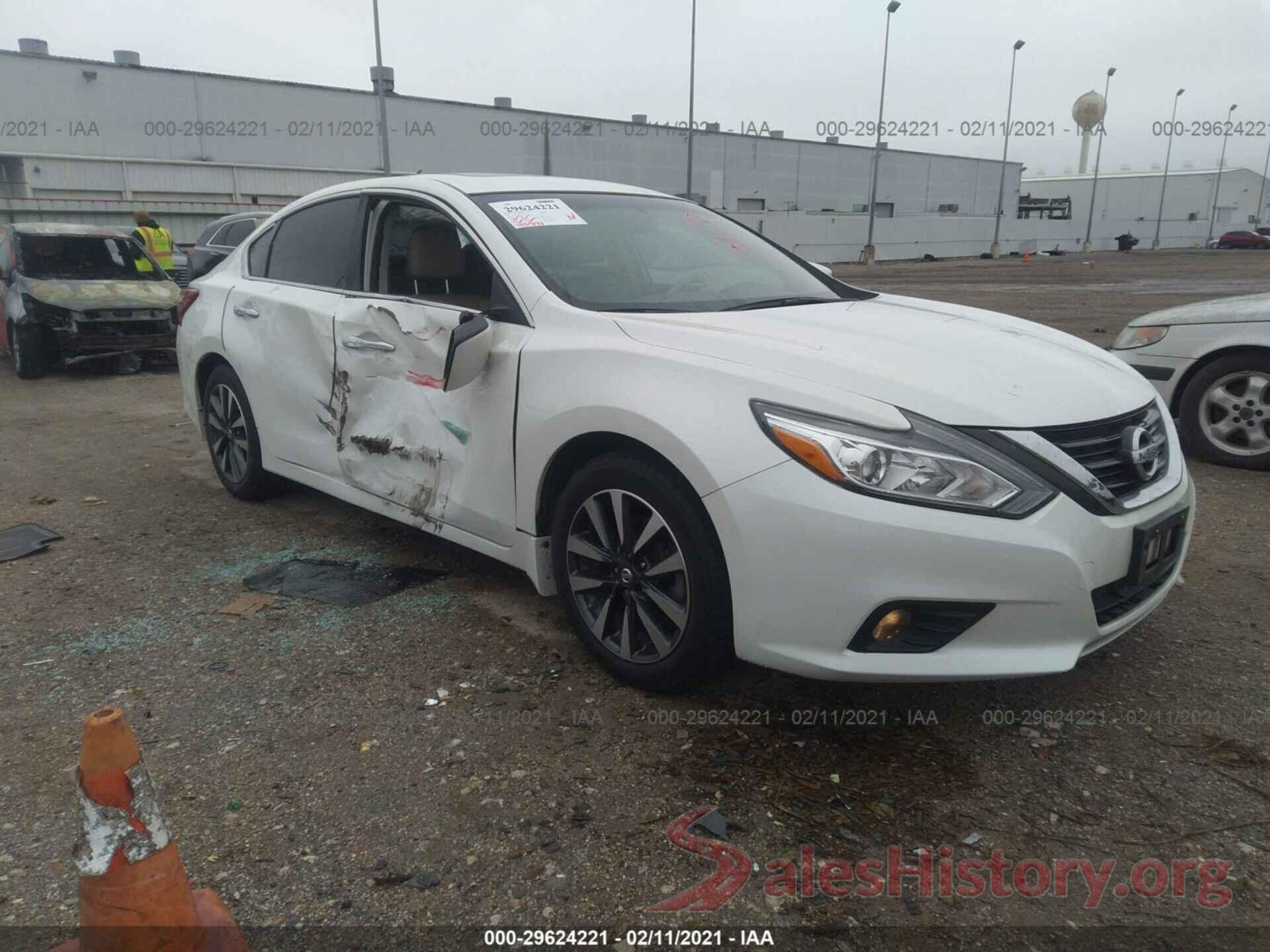 1N4AL3AP7HC143083 2017 NISSAN ALTIMA