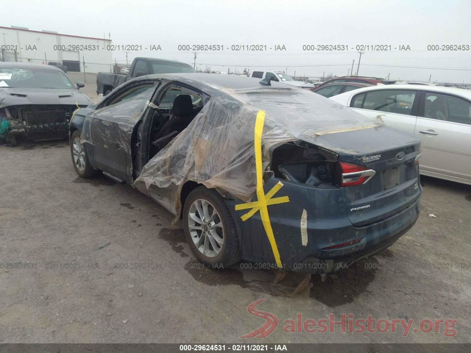 3FA6P0HD9KR103231 2019 FORD FUSION