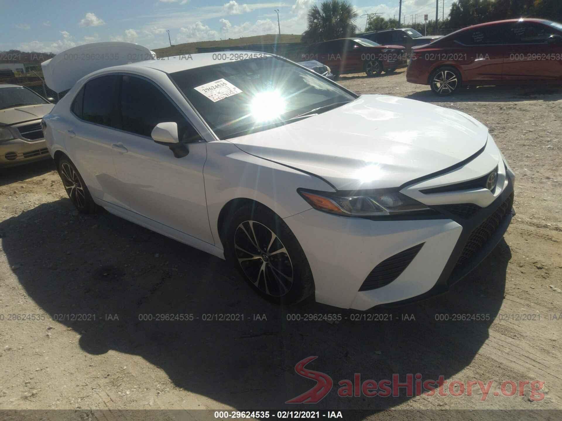 4T1B11HK2KU182602 2019 TOYOTA CAMRY