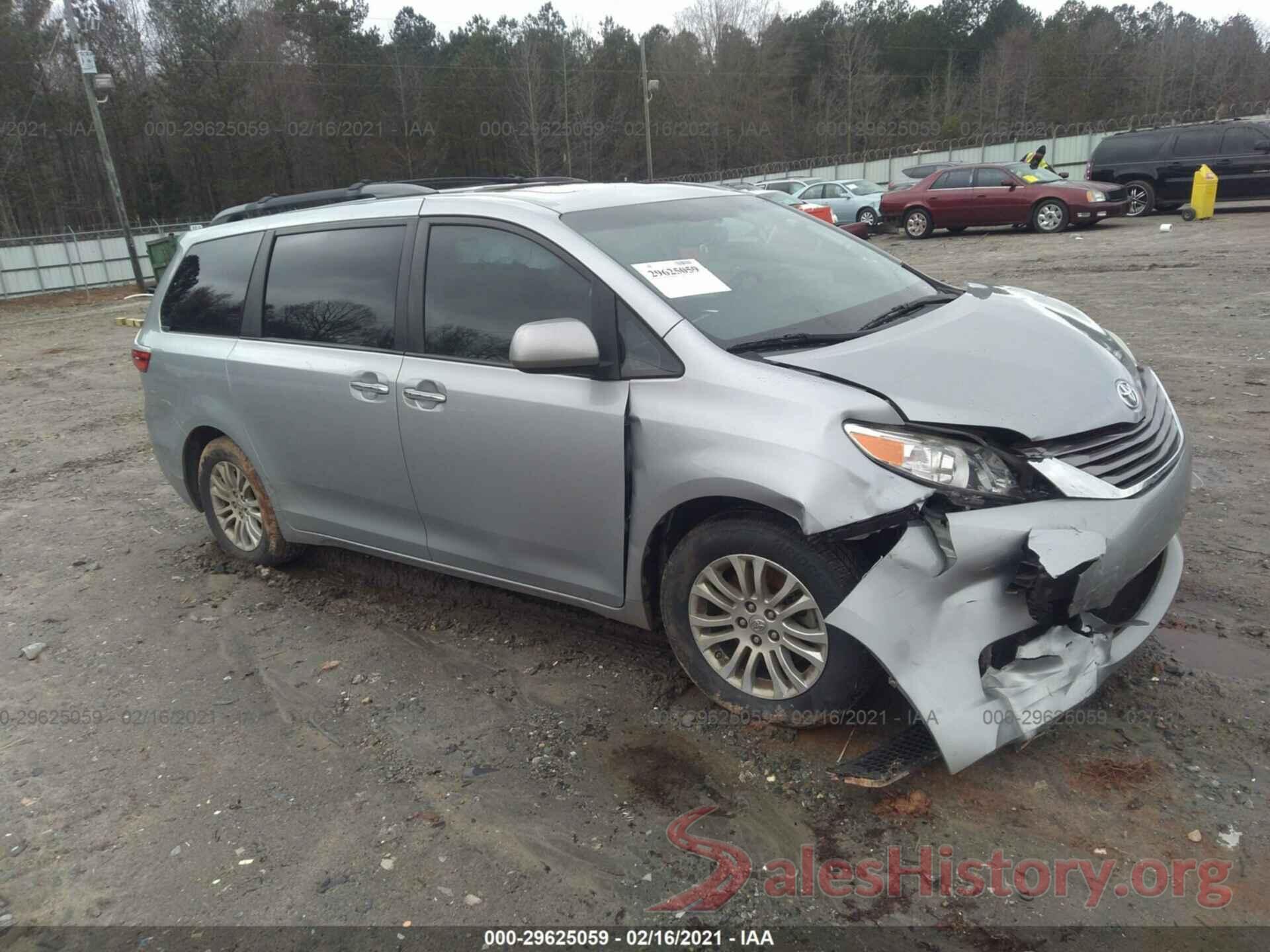 5TDYK3DC0FS631260 2015 TOYOTA SIENNA