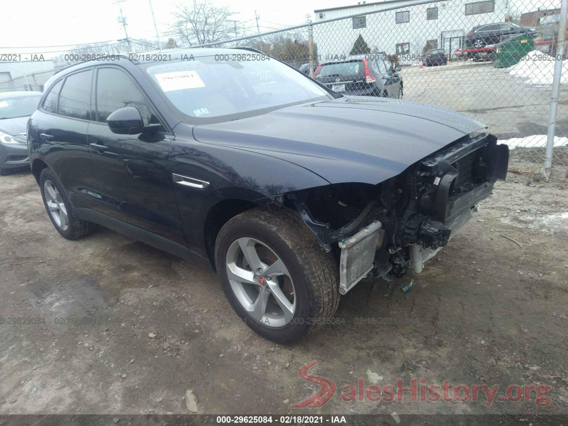 SADCJ2GX3JA321099 2018 JAGUAR F-PACE