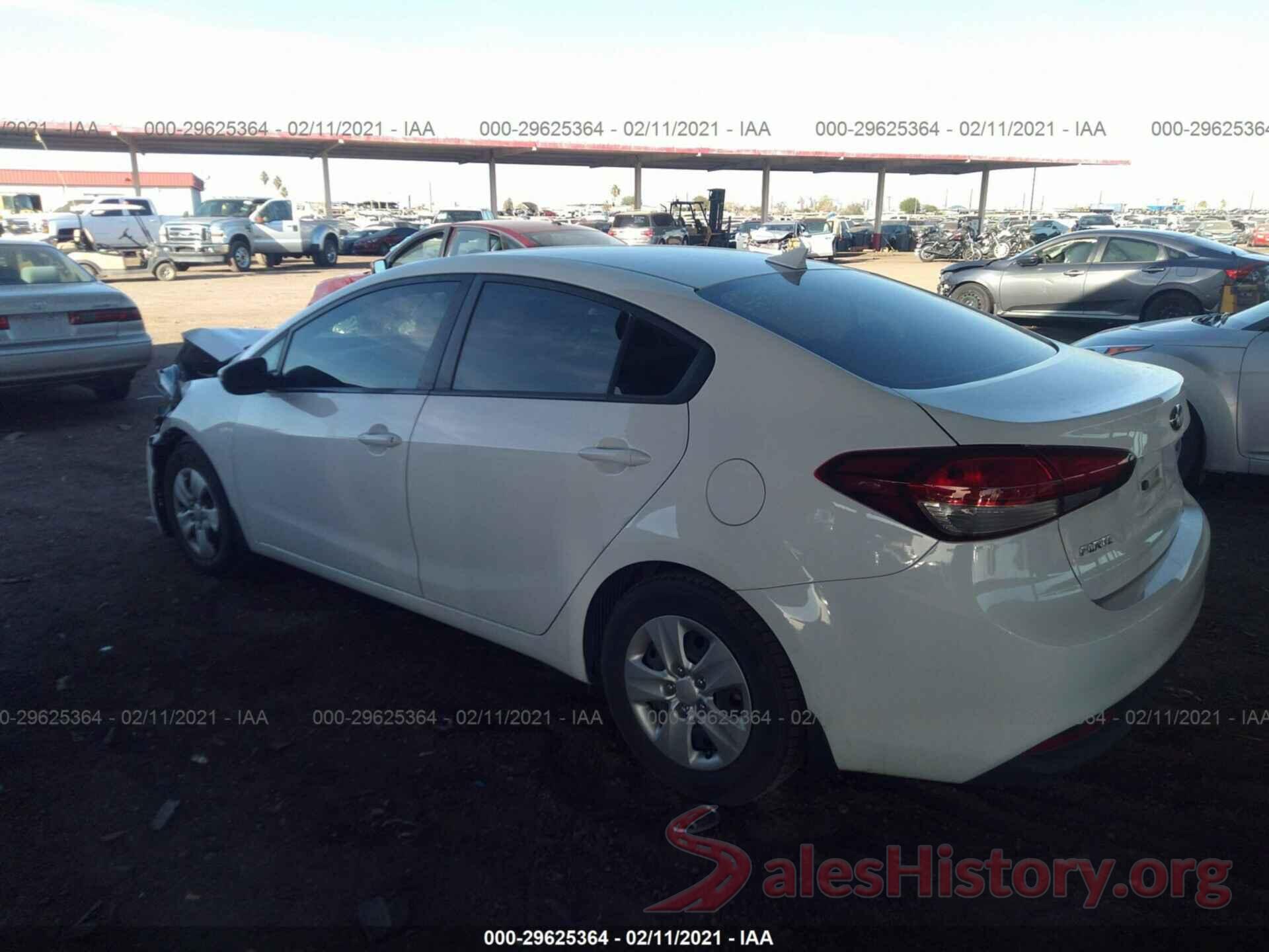 3KPFK4A75HE031299 2017 KIA FORTE