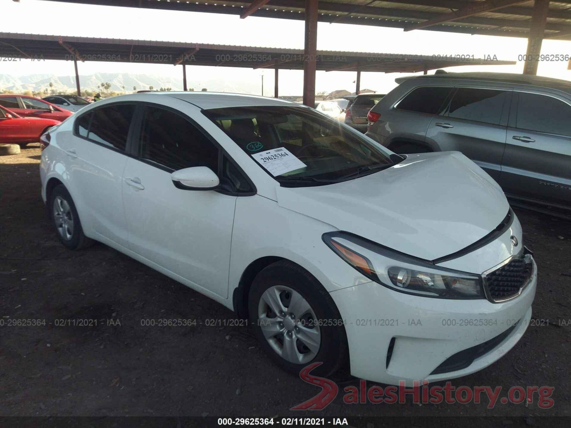 3KPFK4A75HE031299 2017 KIA FORTE