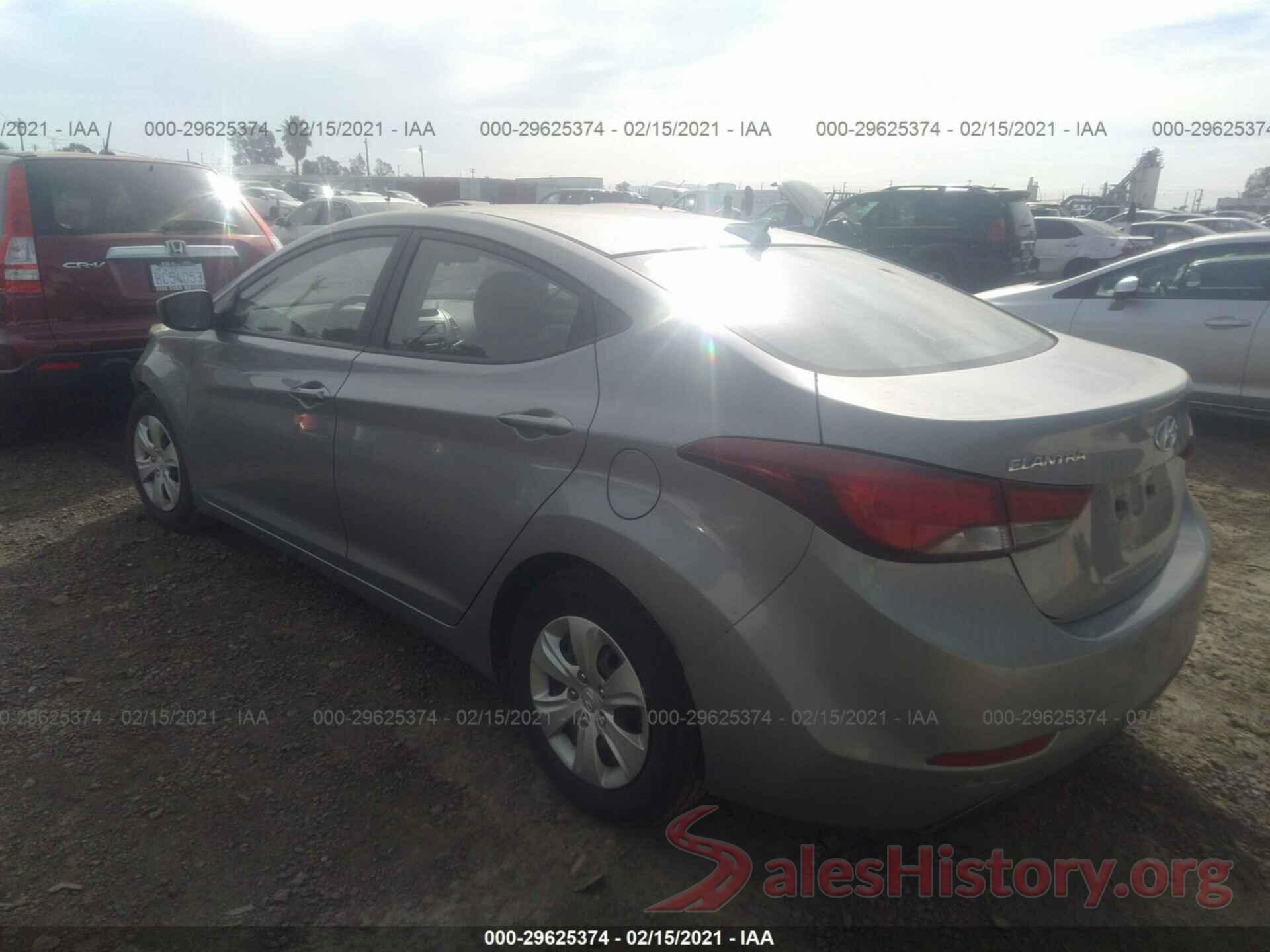 5NPDH4AE6GH756764 2016 HYUNDAI ELANTRA