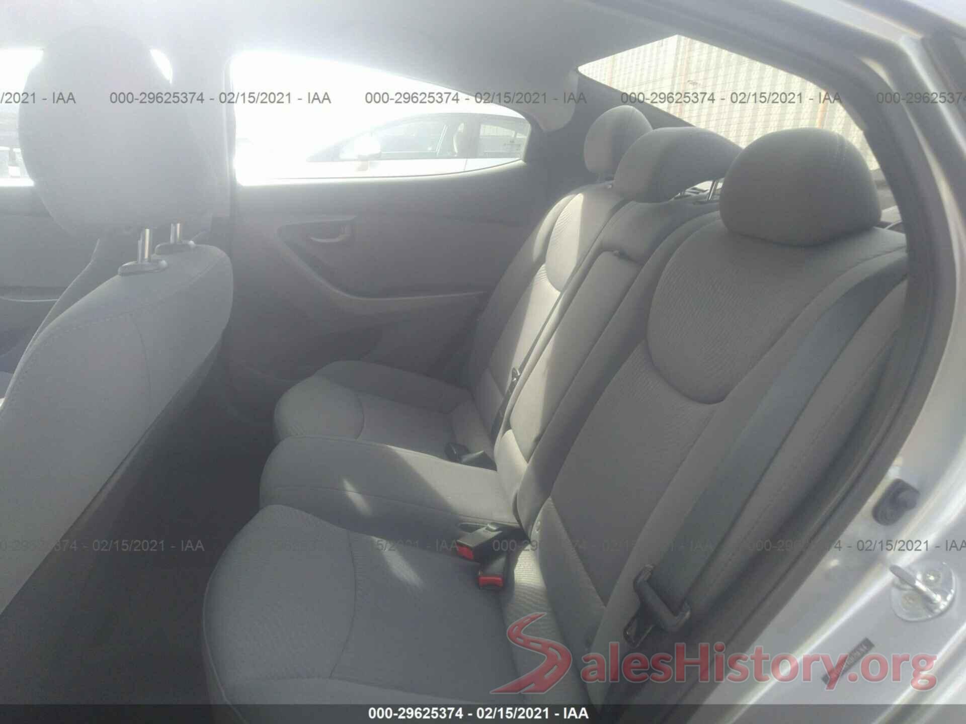 5NPDH4AE6GH756764 2016 HYUNDAI ELANTRA