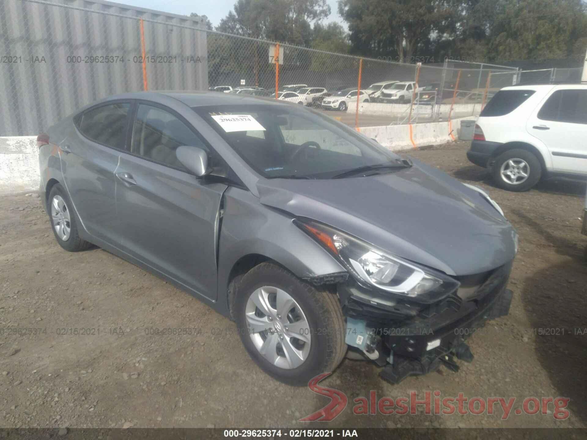 5NPDH4AE6GH756764 2016 HYUNDAI ELANTRA