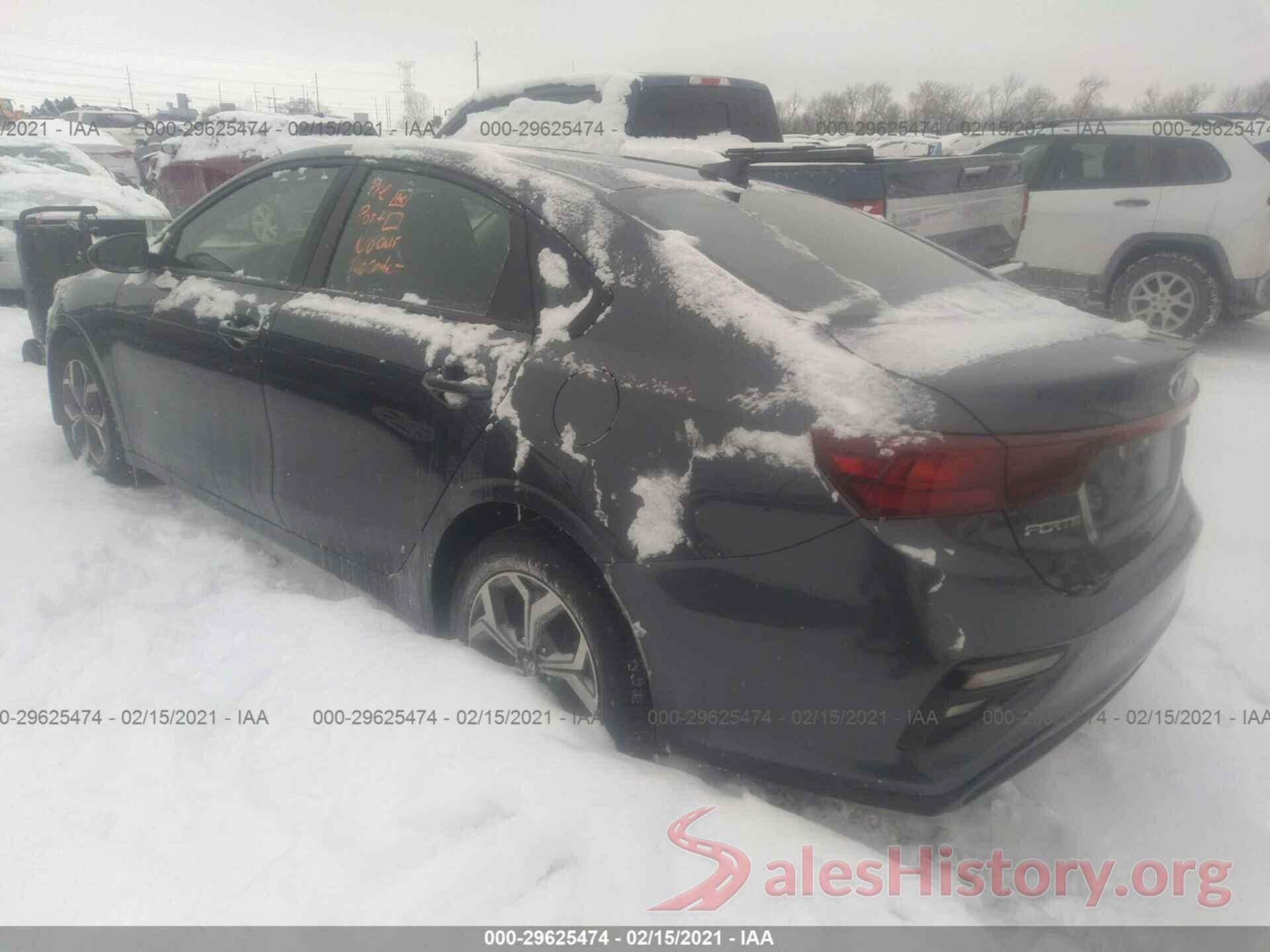 3KPF24ADXKE035880 2019 KIA FORTE