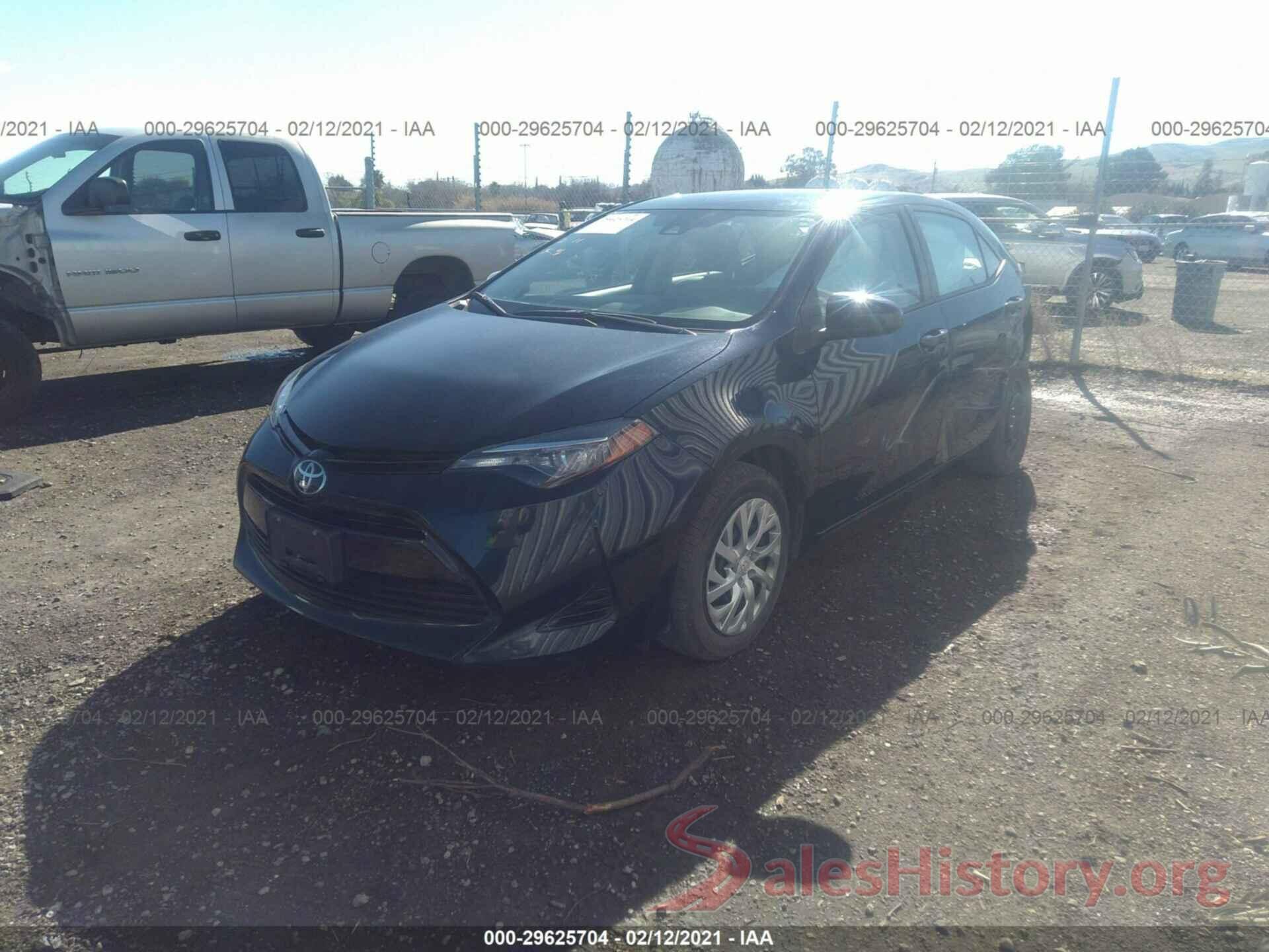 2T1BURHE0JC115366 2018 TOYOTA COROLLA