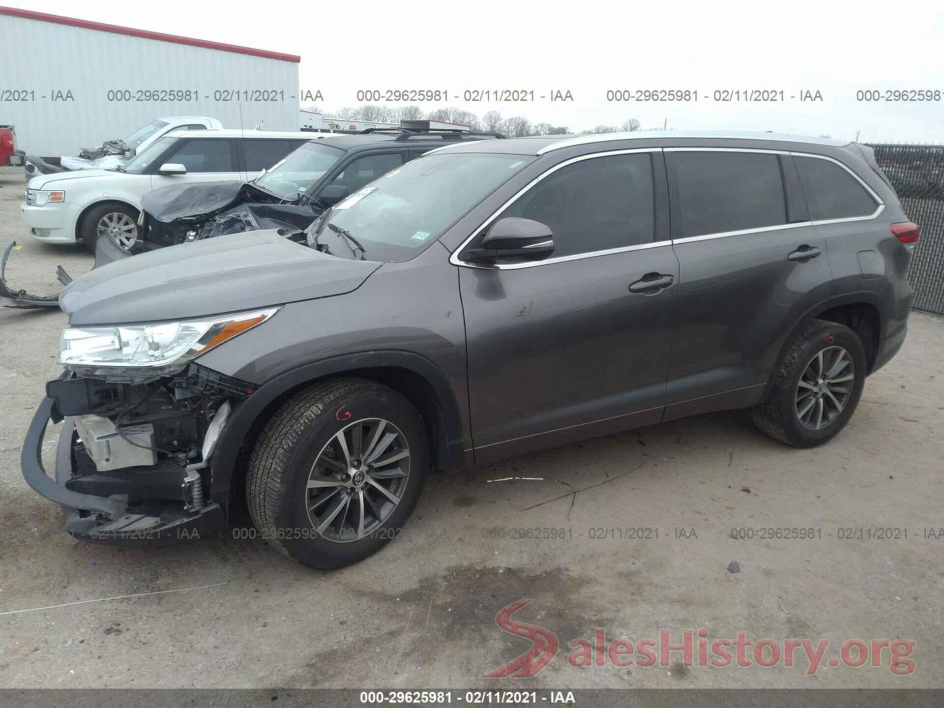 5TDKZRFH7JS279820 2018 TOYOTA HIGHLANDER