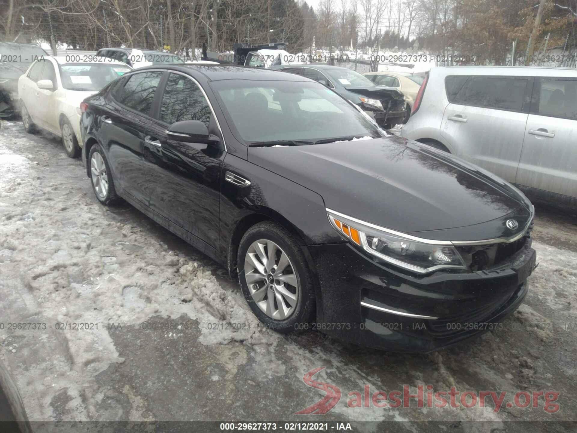 5XXGT4L30JG268369 2018 KIA OPTIMA