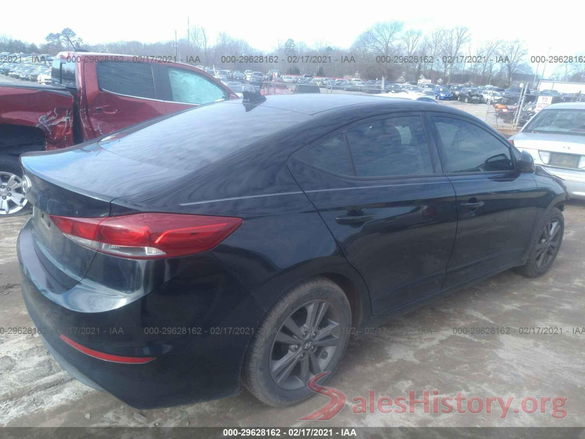 5NPD84LF8HH135856 2017 HYUNDAI ELANTRA