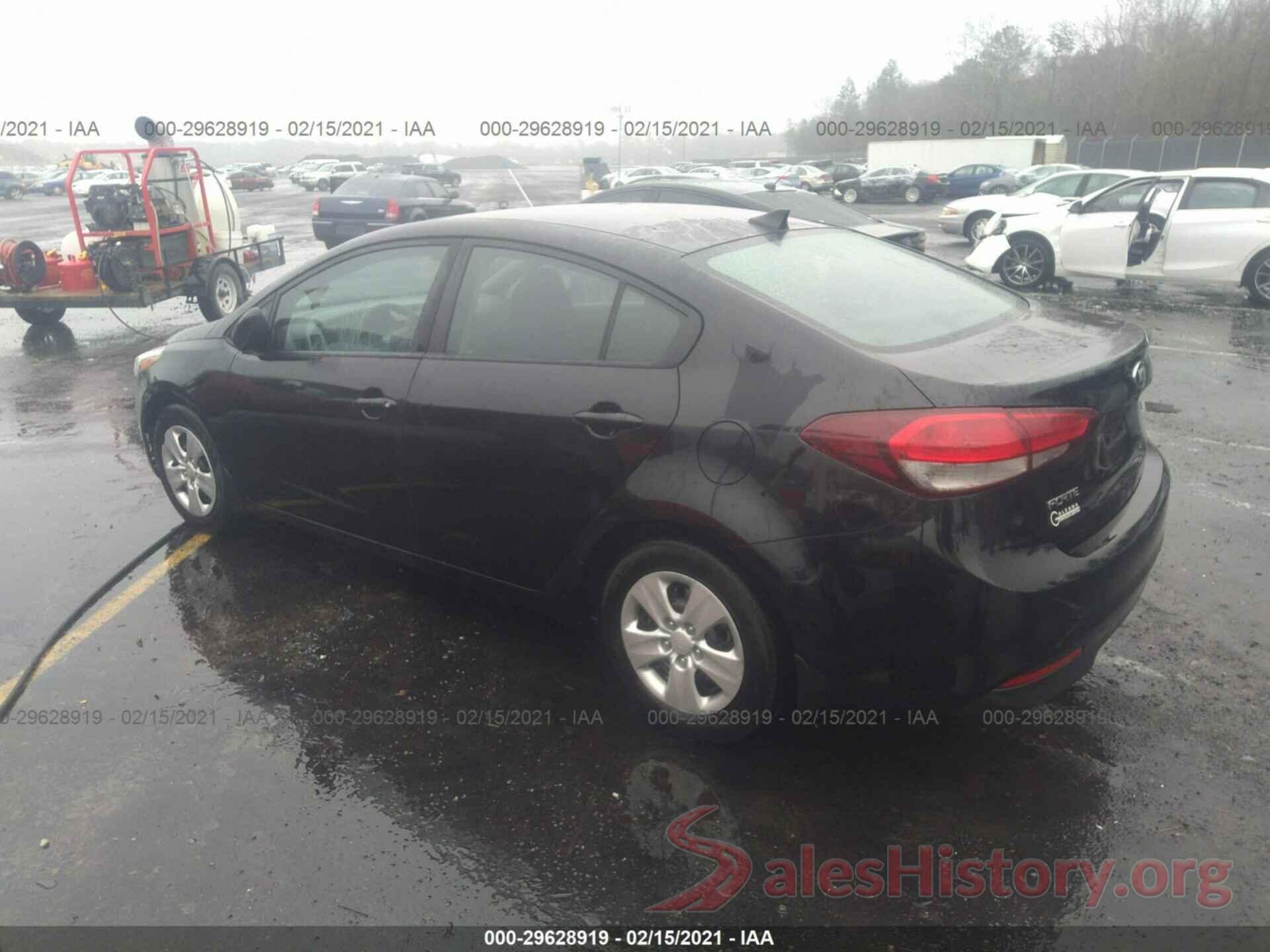 3KPFL4A73HE069854 2017 KIA FORTE