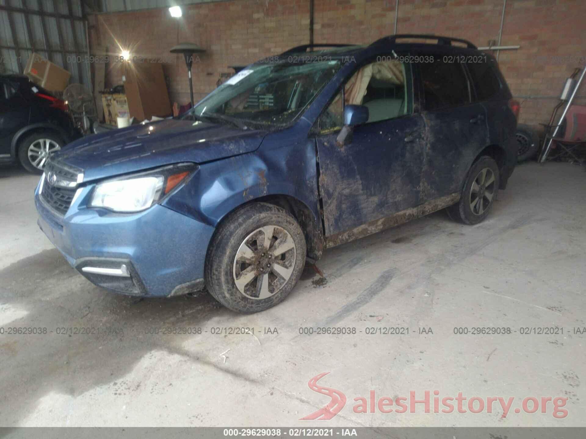 JF2SJAGC9JH455171 2018 SUBARU FORESTER