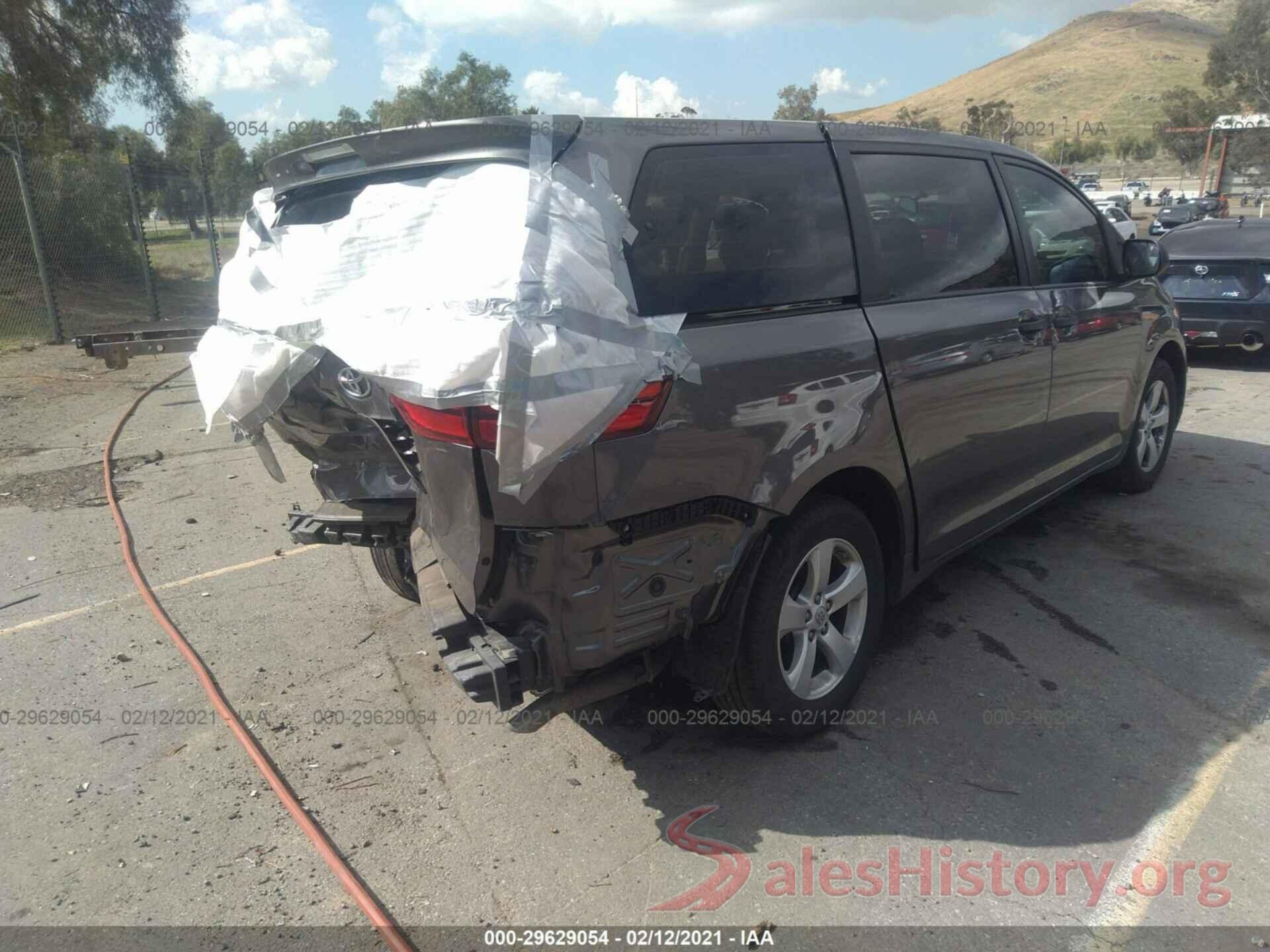 5TDZZ3DC6HS861744 2017 TOYOTA SIENNA