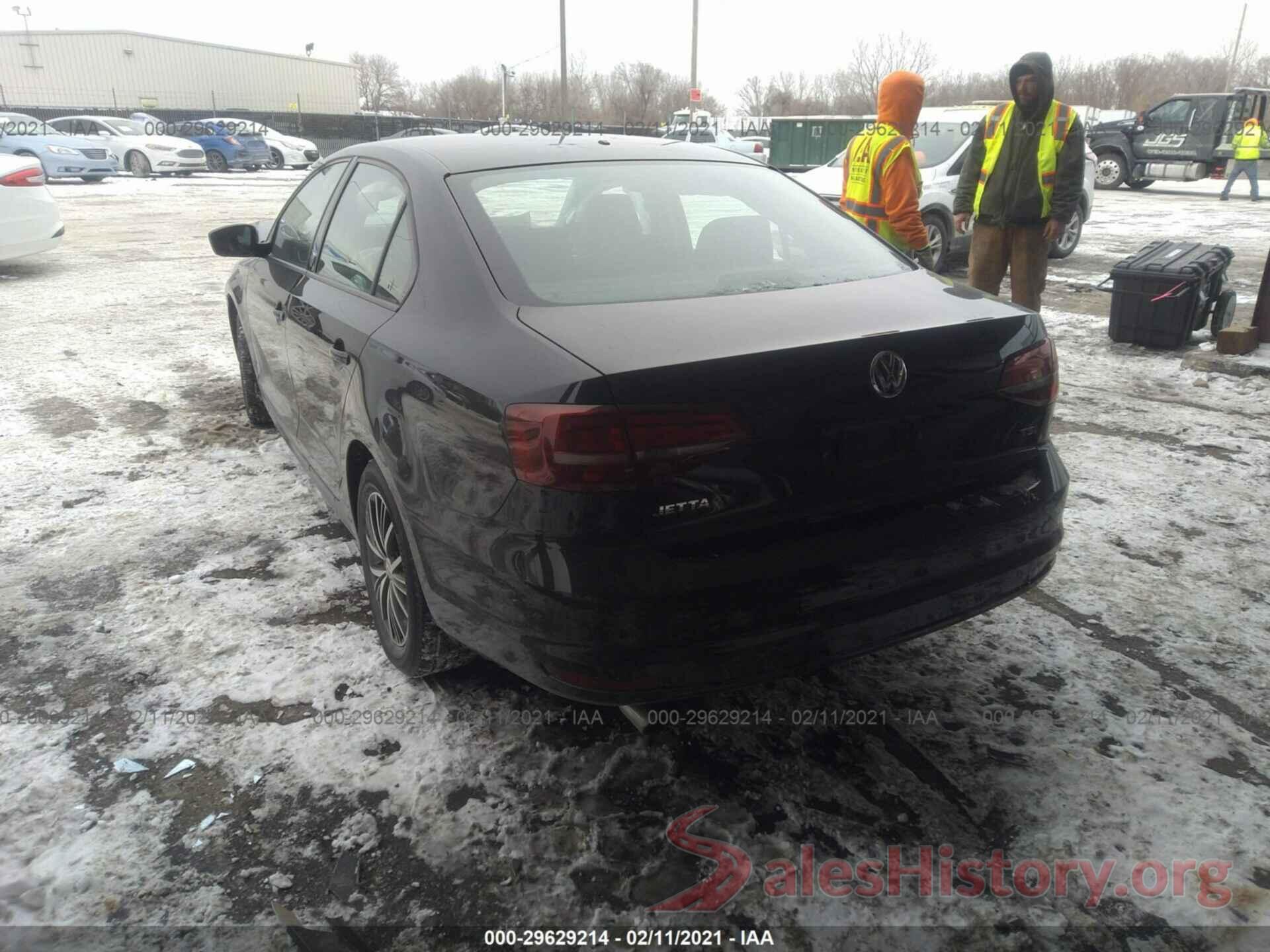 3VWDB7AJ0JM257716 2018 VOLKSWAGEN JETTA