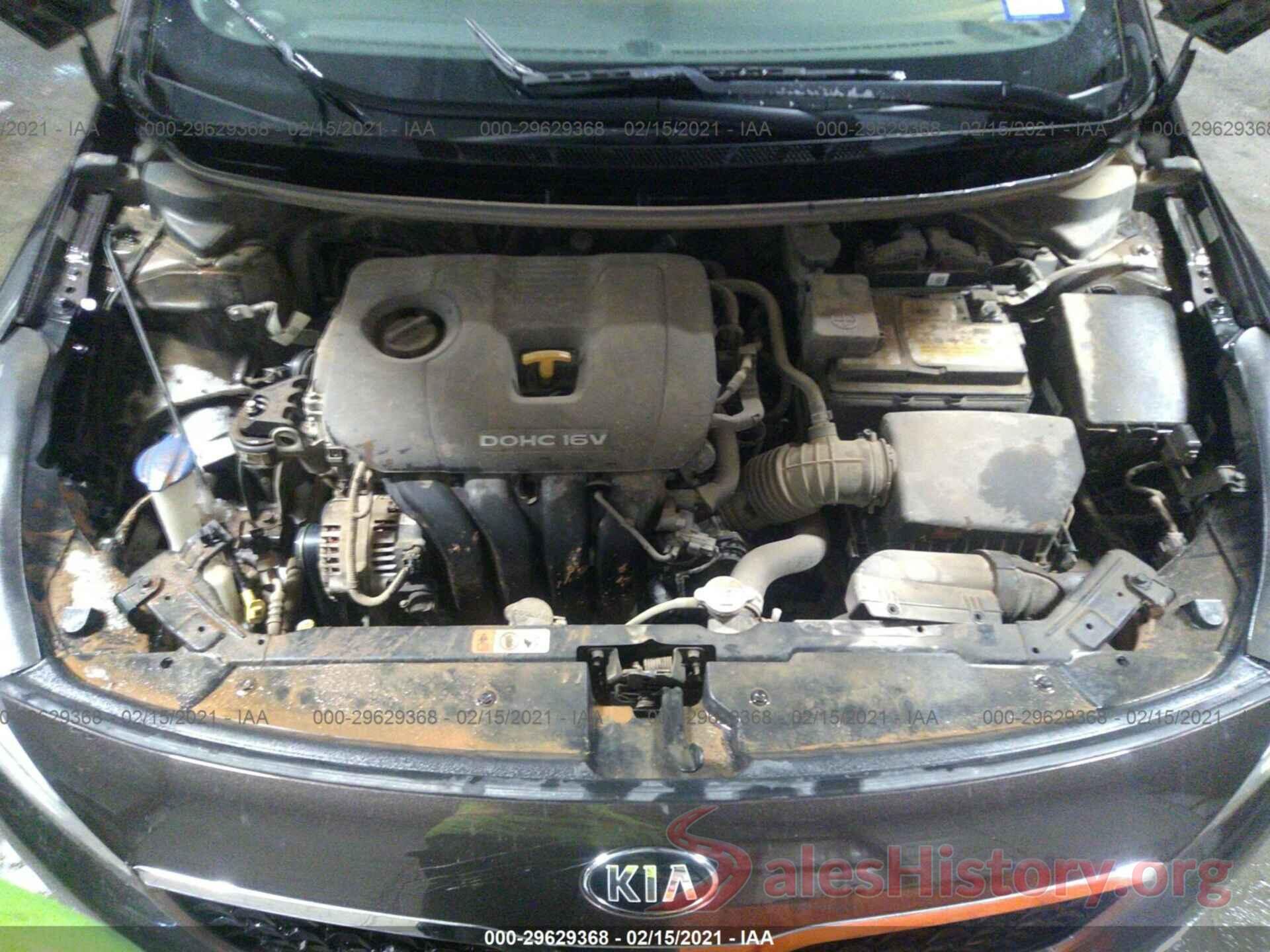 3KPFK4A78JE175323 2018 KIA FORTE