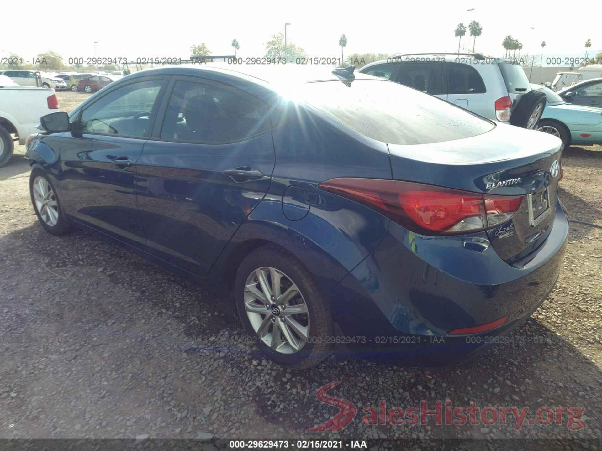 5NPDH4AE3GH652586 2016 HYUNDAI ELANTRA