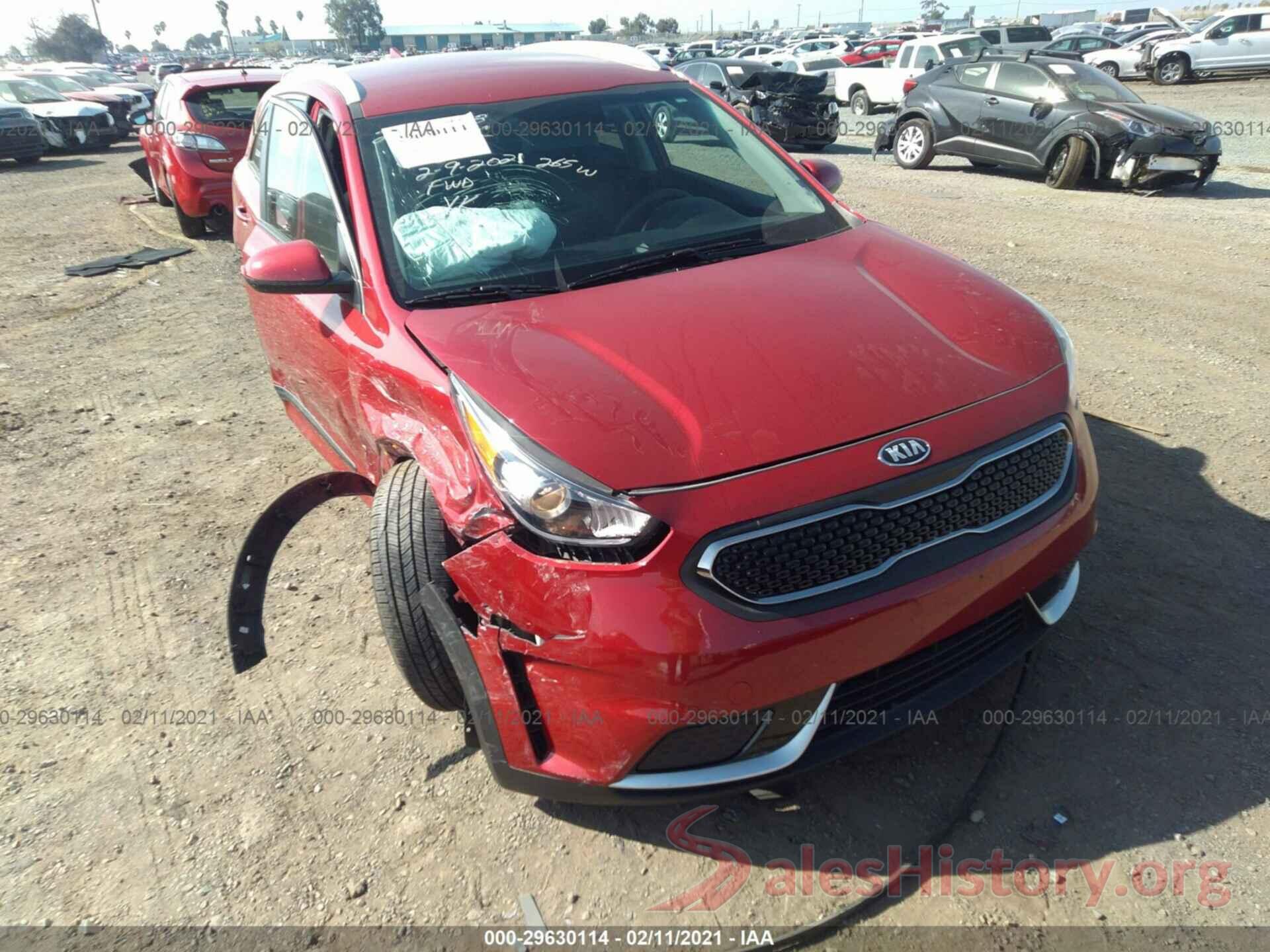 KNDCB3LC2K5287250 2019 KIA NIRO