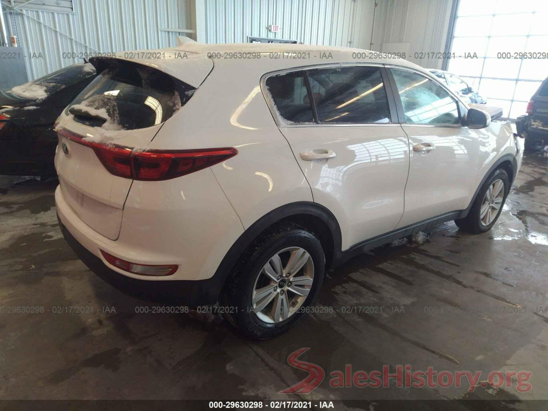 KNDPMCAC9J7448582 2018 KIA SPORTAGE