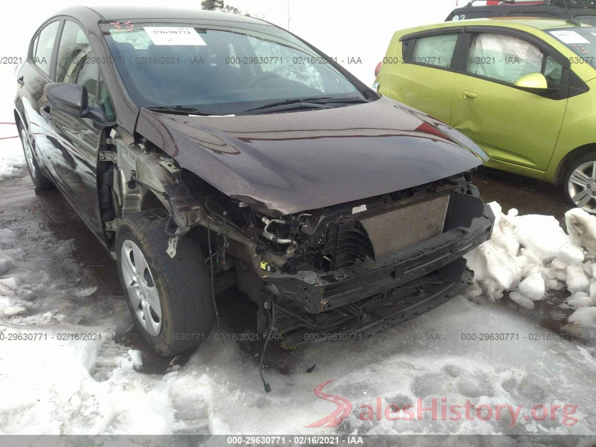 3KPFL4A79JE183492 2018 KIA FORTE