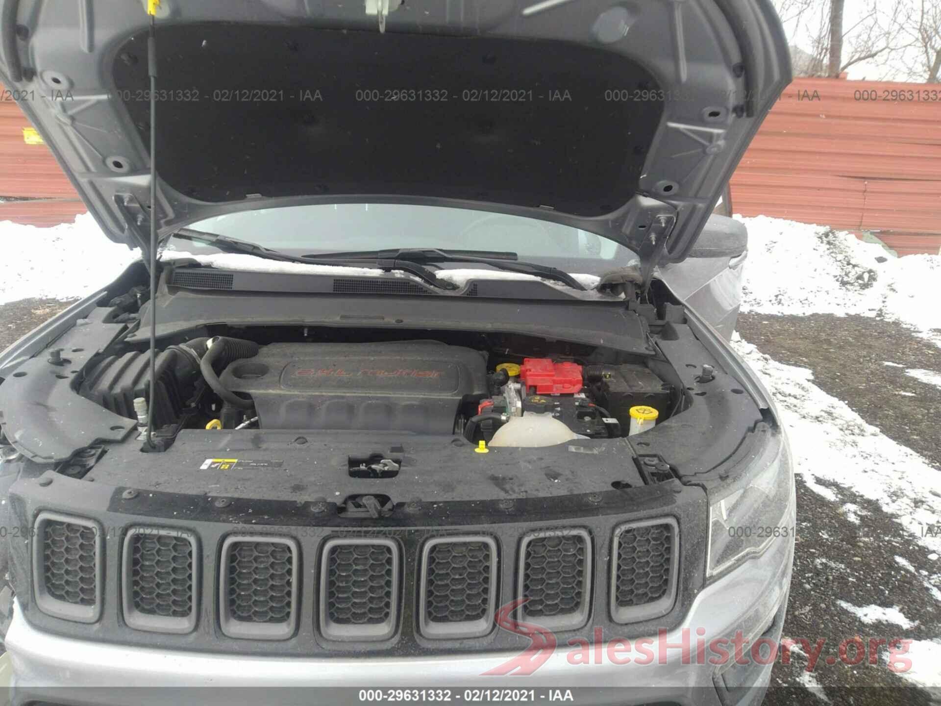 3C4NJDDB3KT712823 2019 JEEP COMPASS