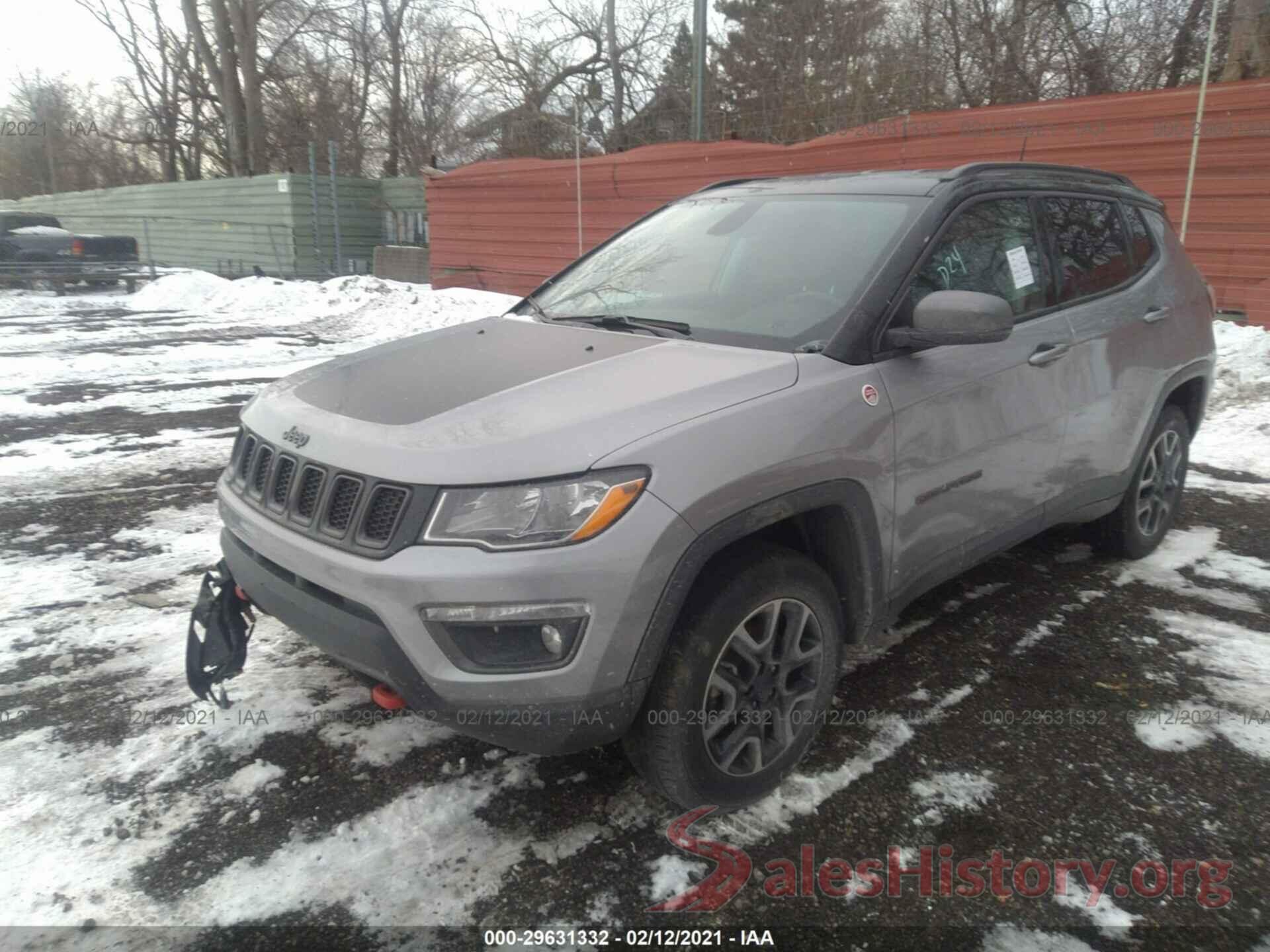 3C4NJDDB3KT712823 2019 JEEP COMPASS