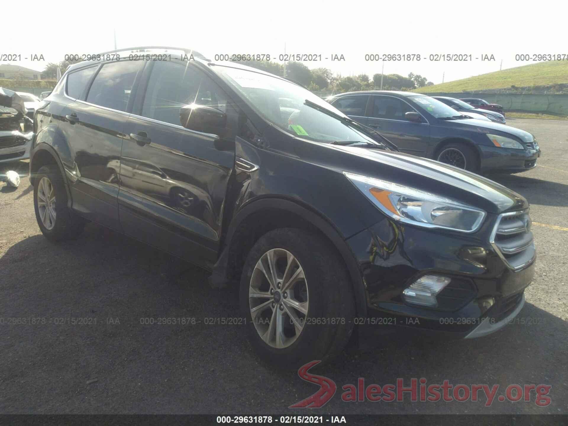 1FMCU0GD9JUA17010 2018 FORD ESCAPE