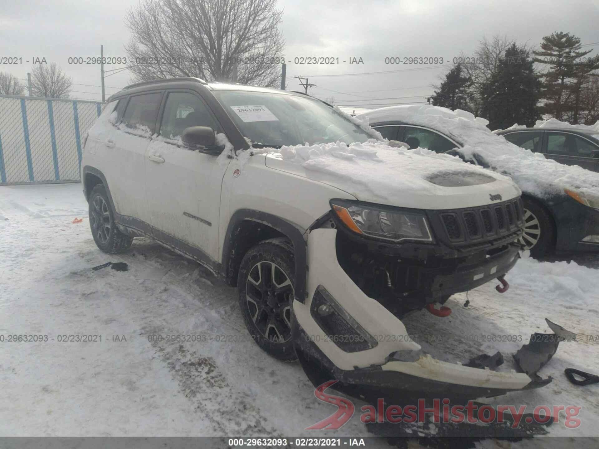 3C4NJDDB7KT740110 2019 JEEP COMPASS