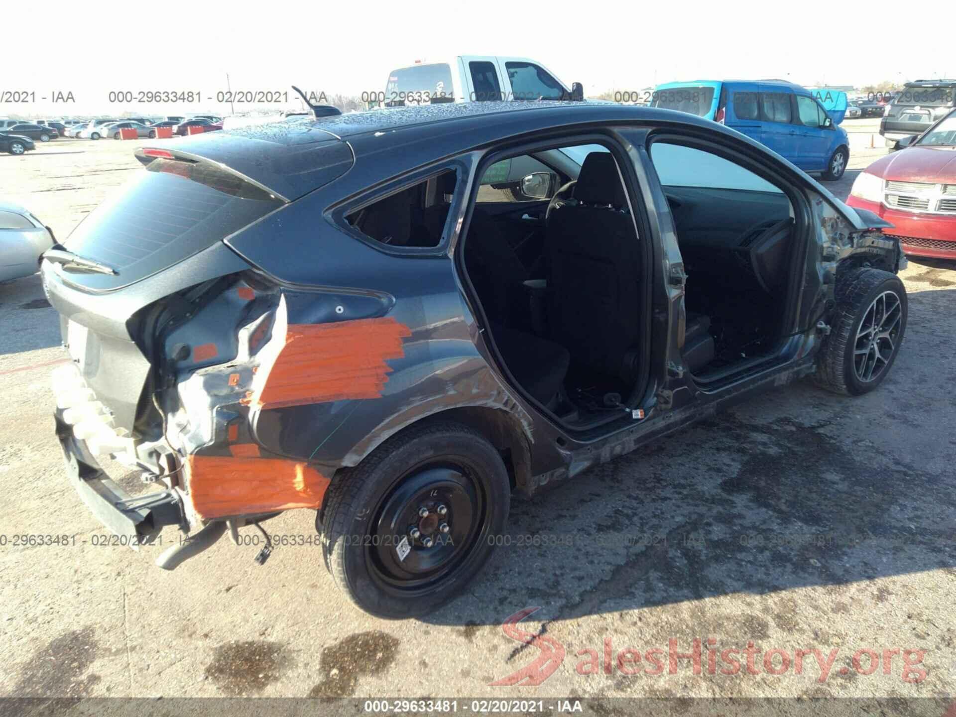 1FADP3M25JL217737 2018 FORD FOCUS