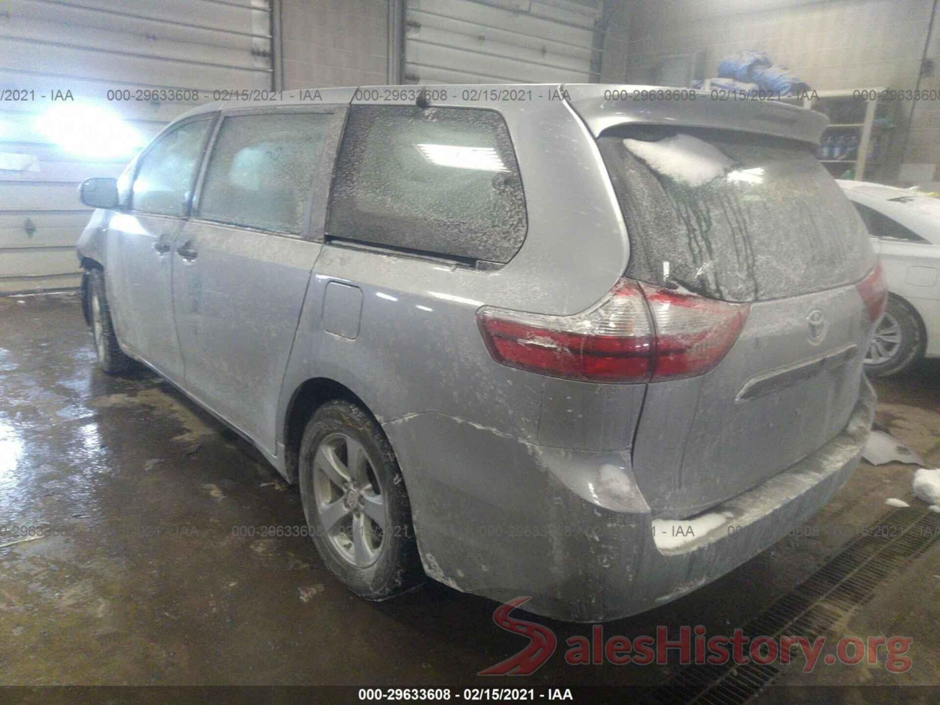 5TDZZ3DC1HS815772 2017 TOYOTA SIENNA