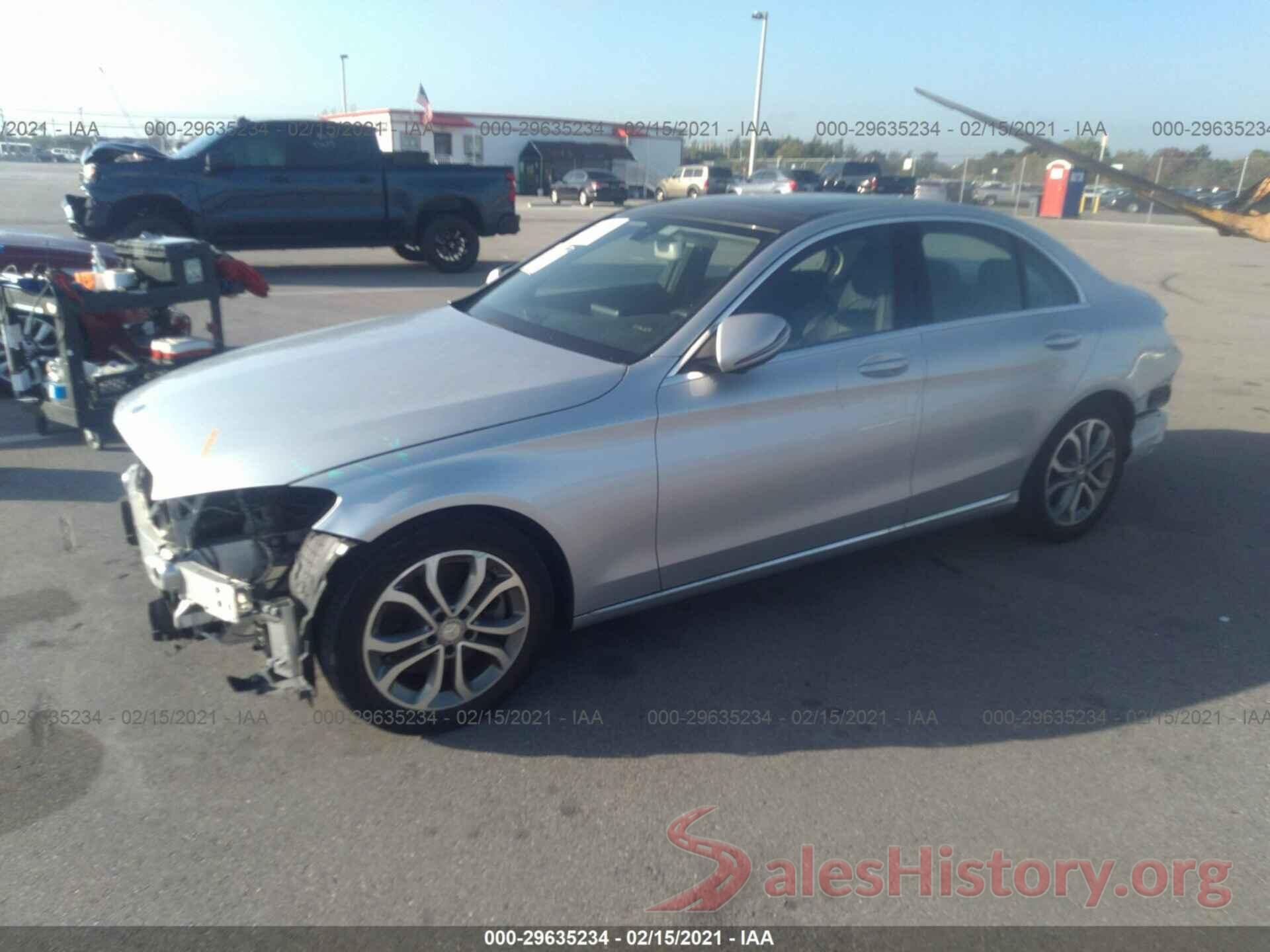 55SWF4JB8HU180940 2017 MERCEDES-BENZ C-CLASS