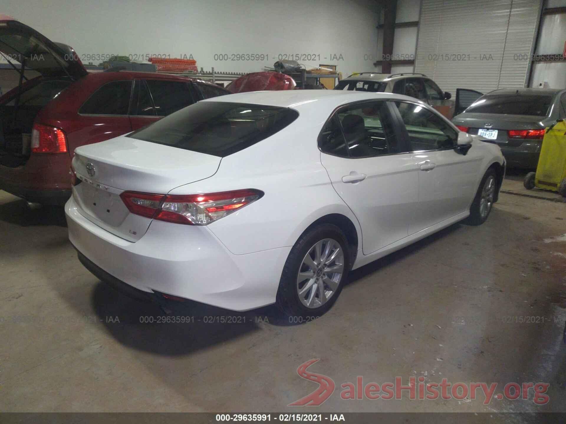 JTNB11HK8J3034281 2018 TOYOTA CAMRY